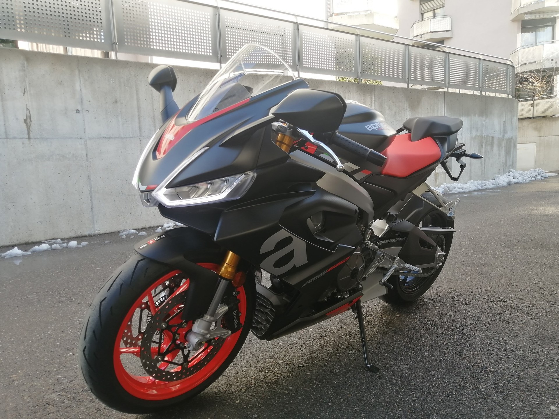 APRILIA RS 660-showroom-element-3