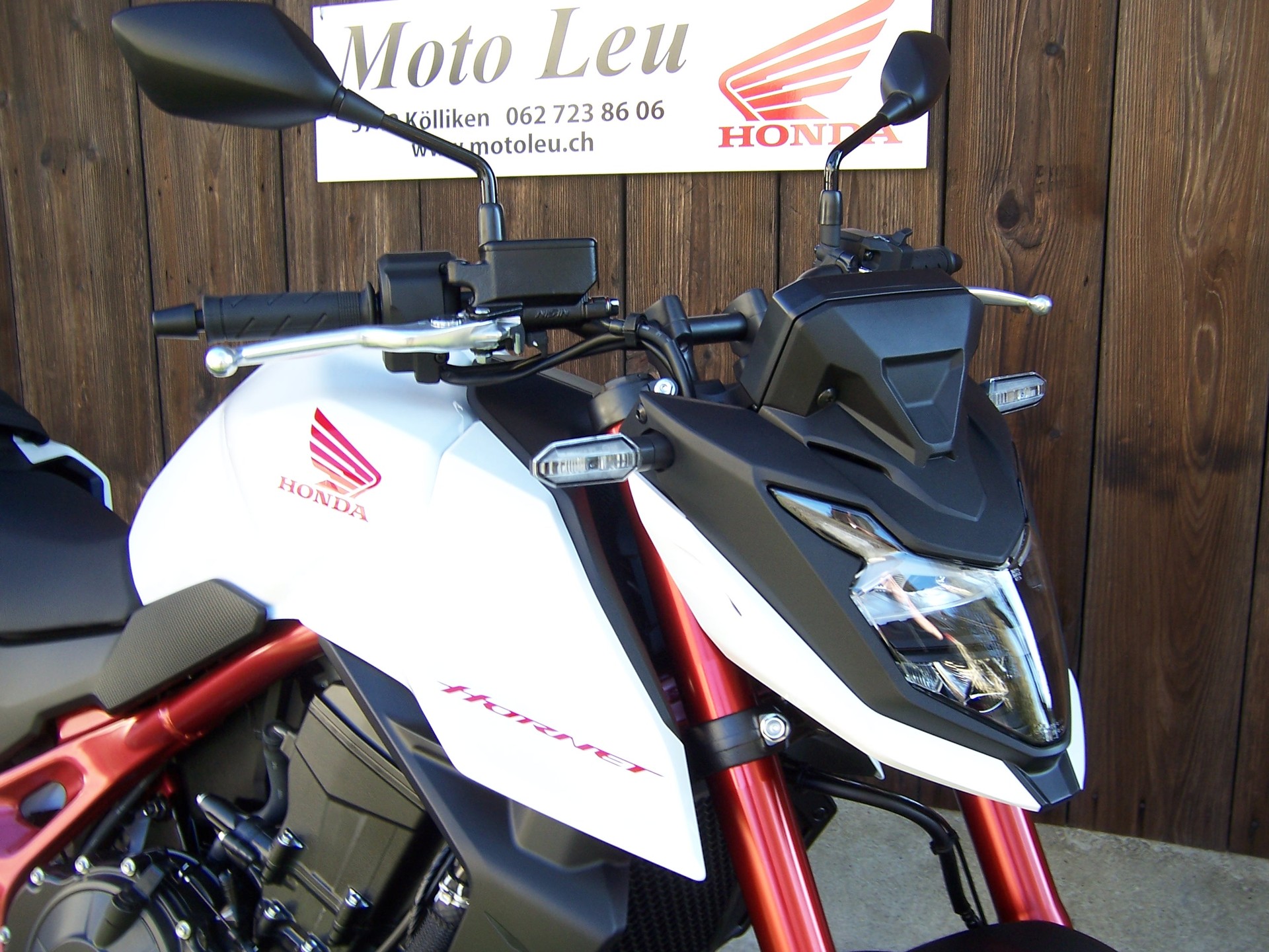 HONDA CB 750 Hornet (35kW)-image-6