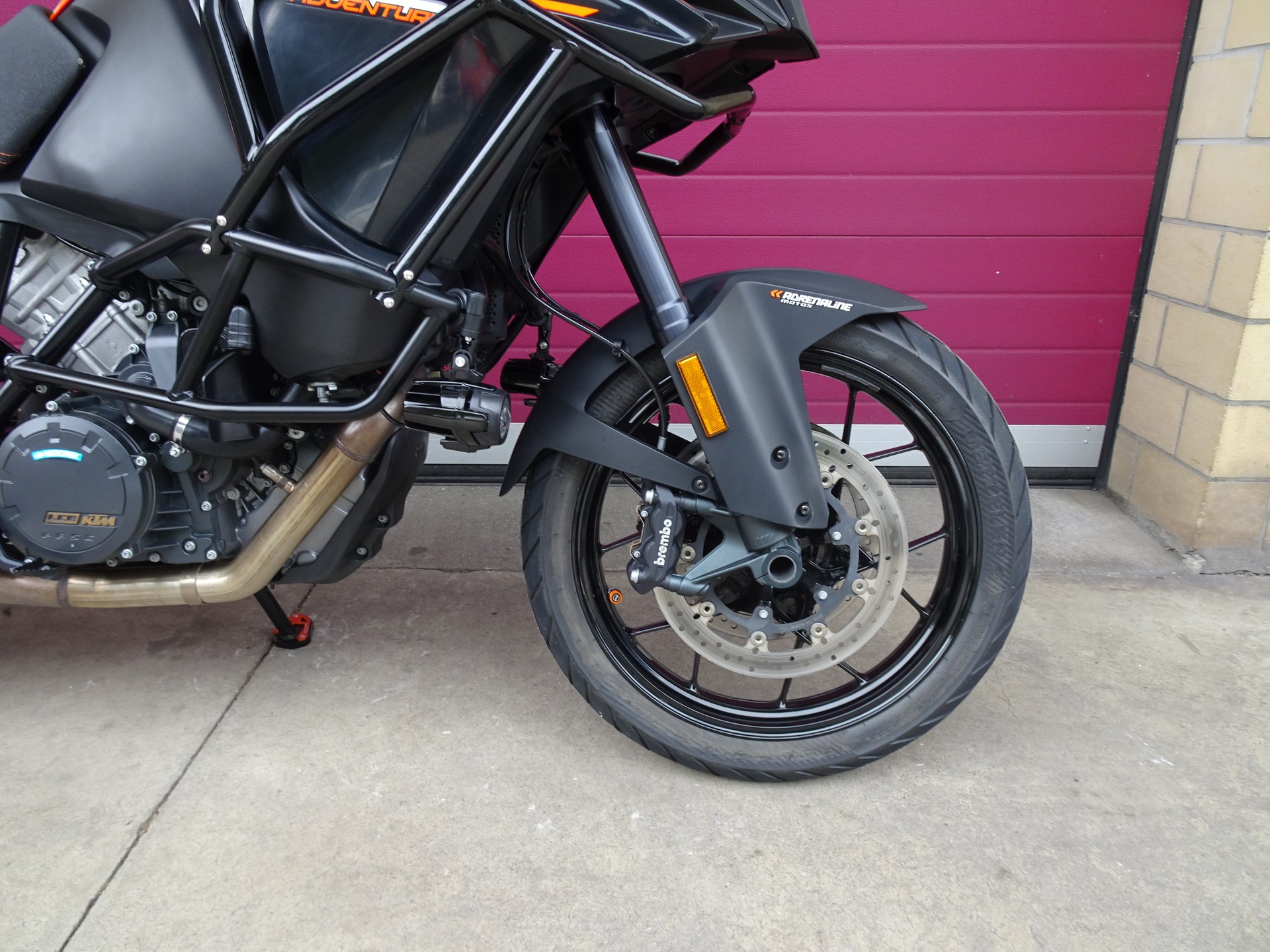 KTM 1090 Adventure R ABS-showroom-element-1