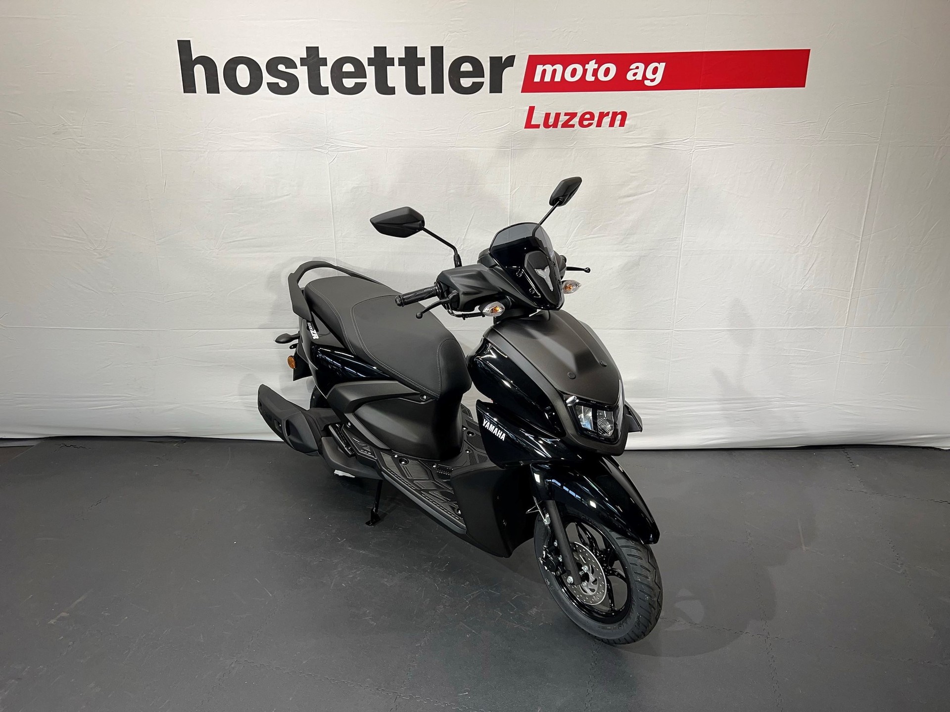 YAMAHA RZR-image-0
