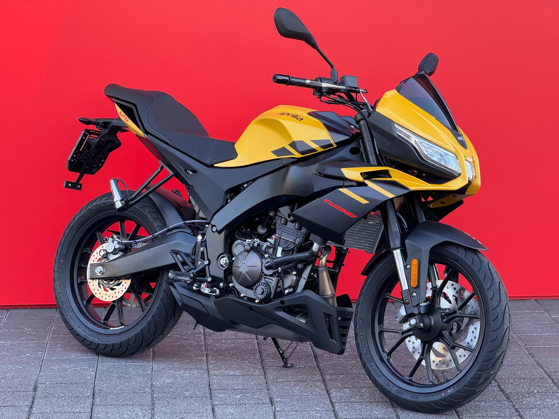 APRILIA Tuono 125 E5+