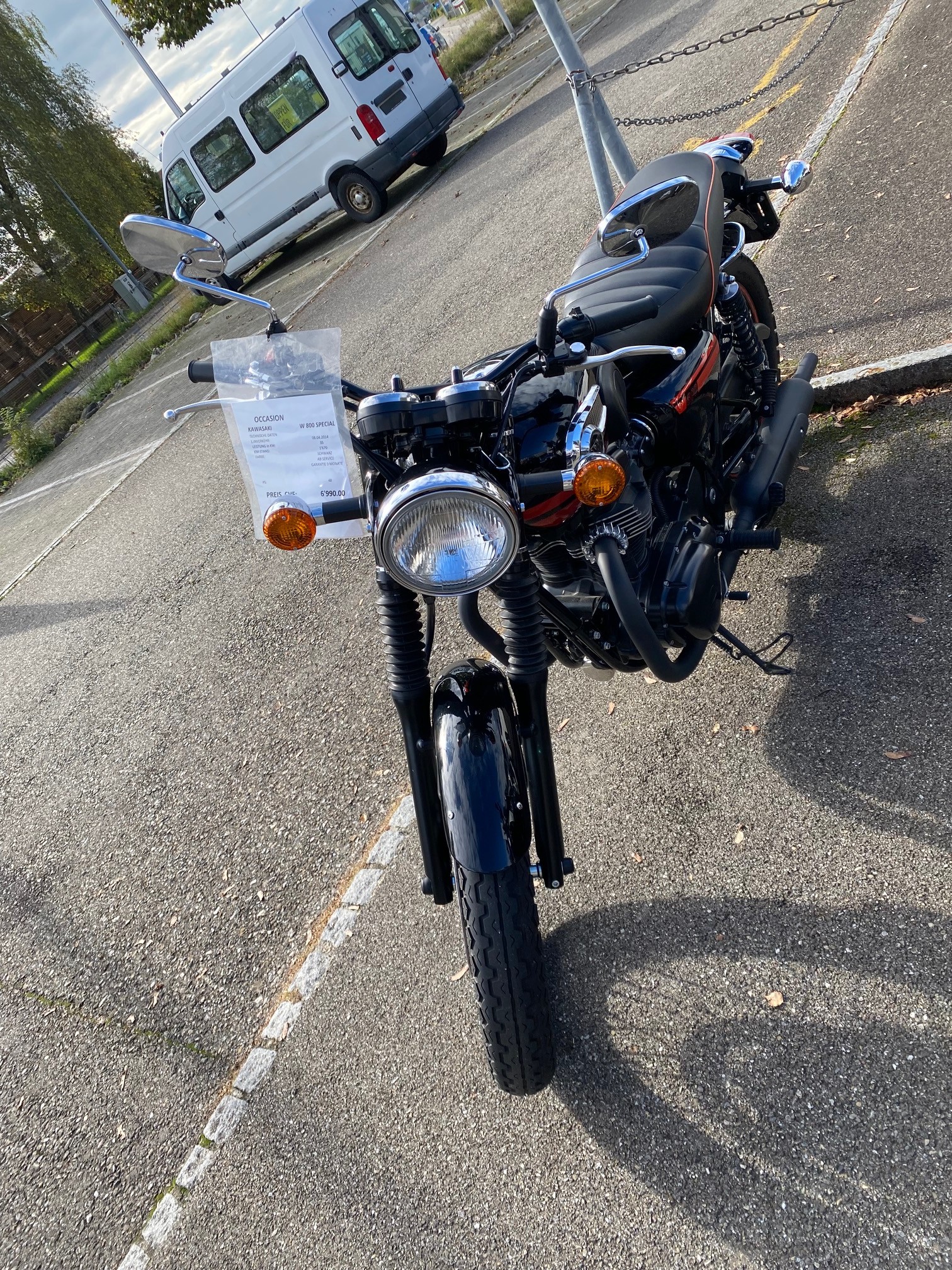KAWASAKI W 800-showroom-element-1