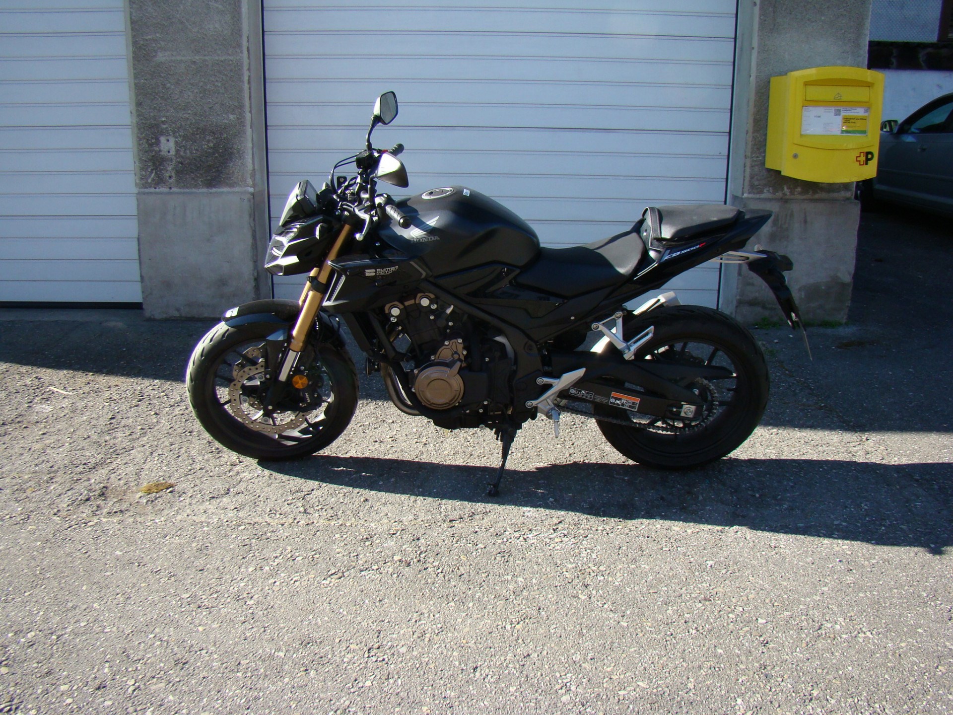 HONDA CB 500 F