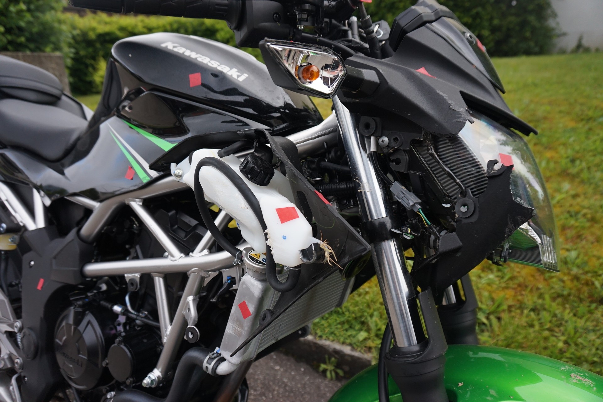 KAWASAKI Z 125 ABS Unfallfahrzeug-image-5