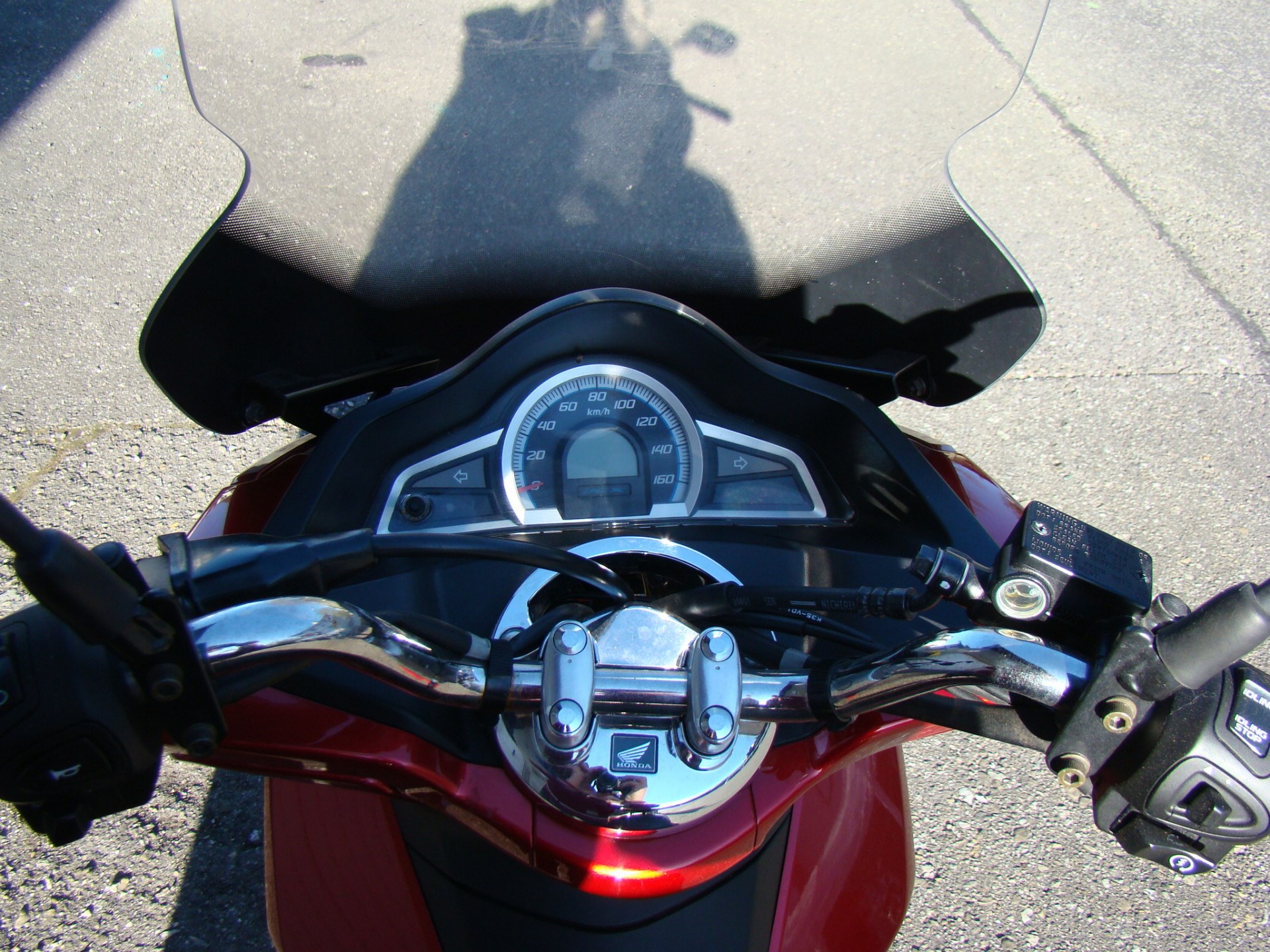 HONDA PCX 125-showroom-element-3