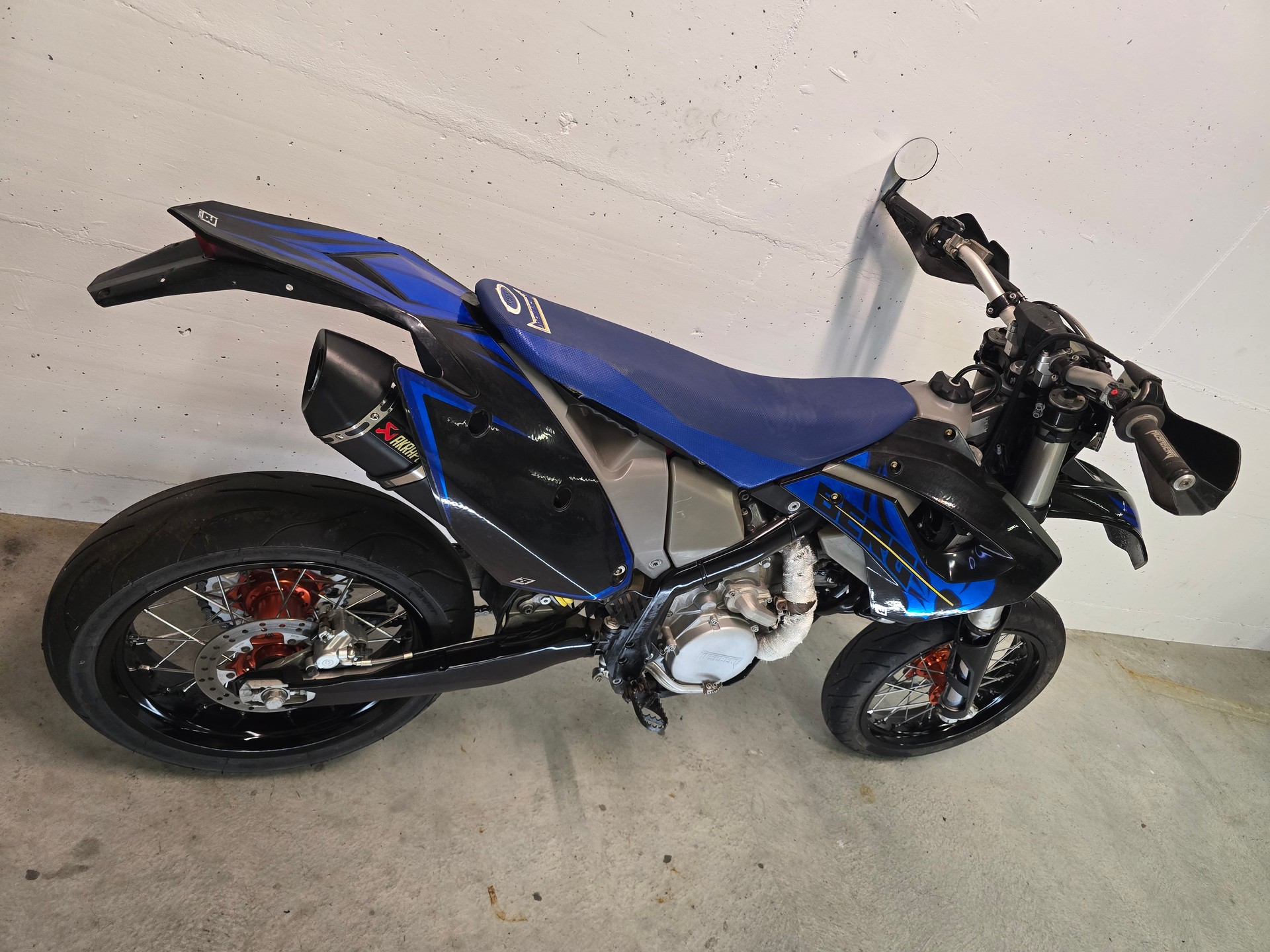 HUSABERG FE 450 Supermoto E-Start-image-2