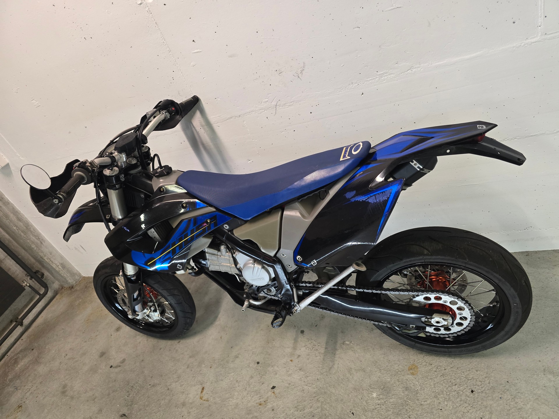 HUSABERG FE 450 Supermoto E-Start-image-7