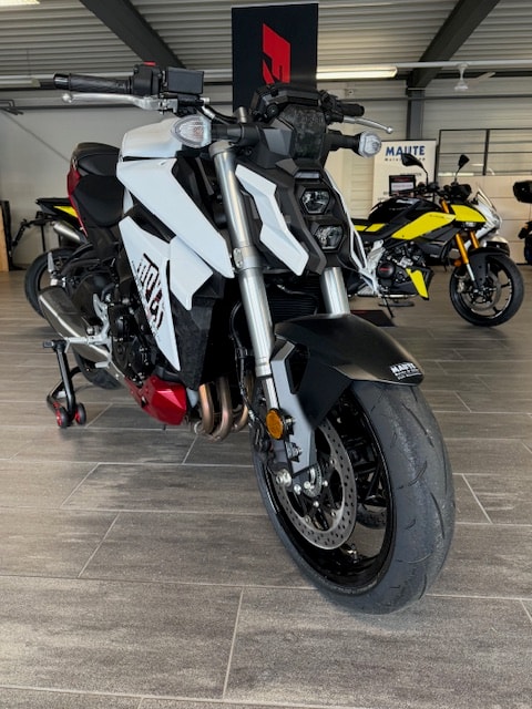 SUZUKI GSX-S 950 (35kW)-showroom-element-3