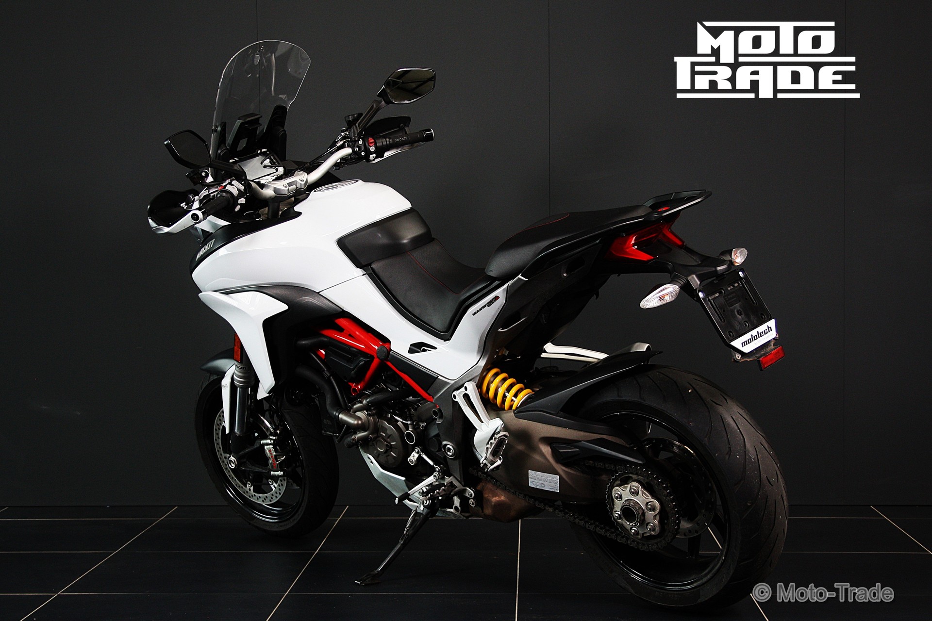 DUCATI Multistrada 1200 S-showroom-element-3