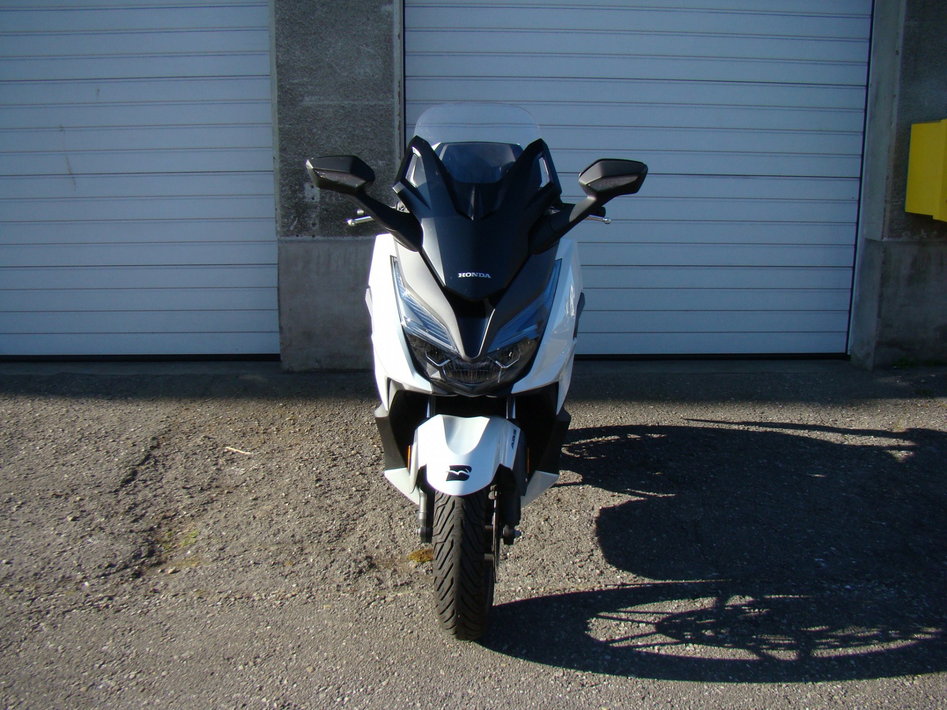 HONDA NSS 125 Forza-showroom-element-2