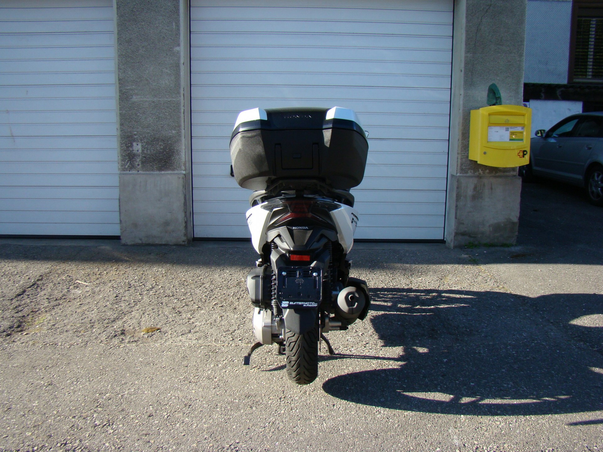 HONDA NSS 125 Forza-showroom-element-3