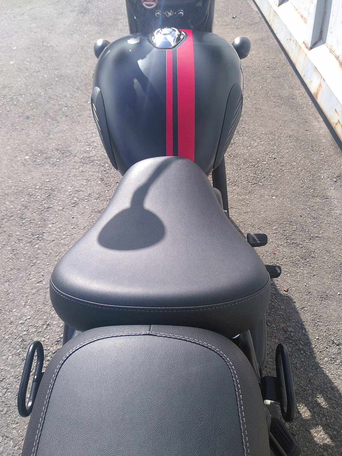 ROYAL ENFIELD CLASSIC Dark Stealth Black-image-5