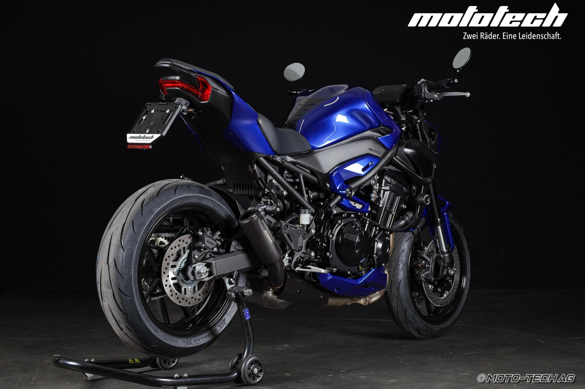 KAWASAKI Z 900 MY25 (35kW) STAGE 1 SHARK-showroom-element-2