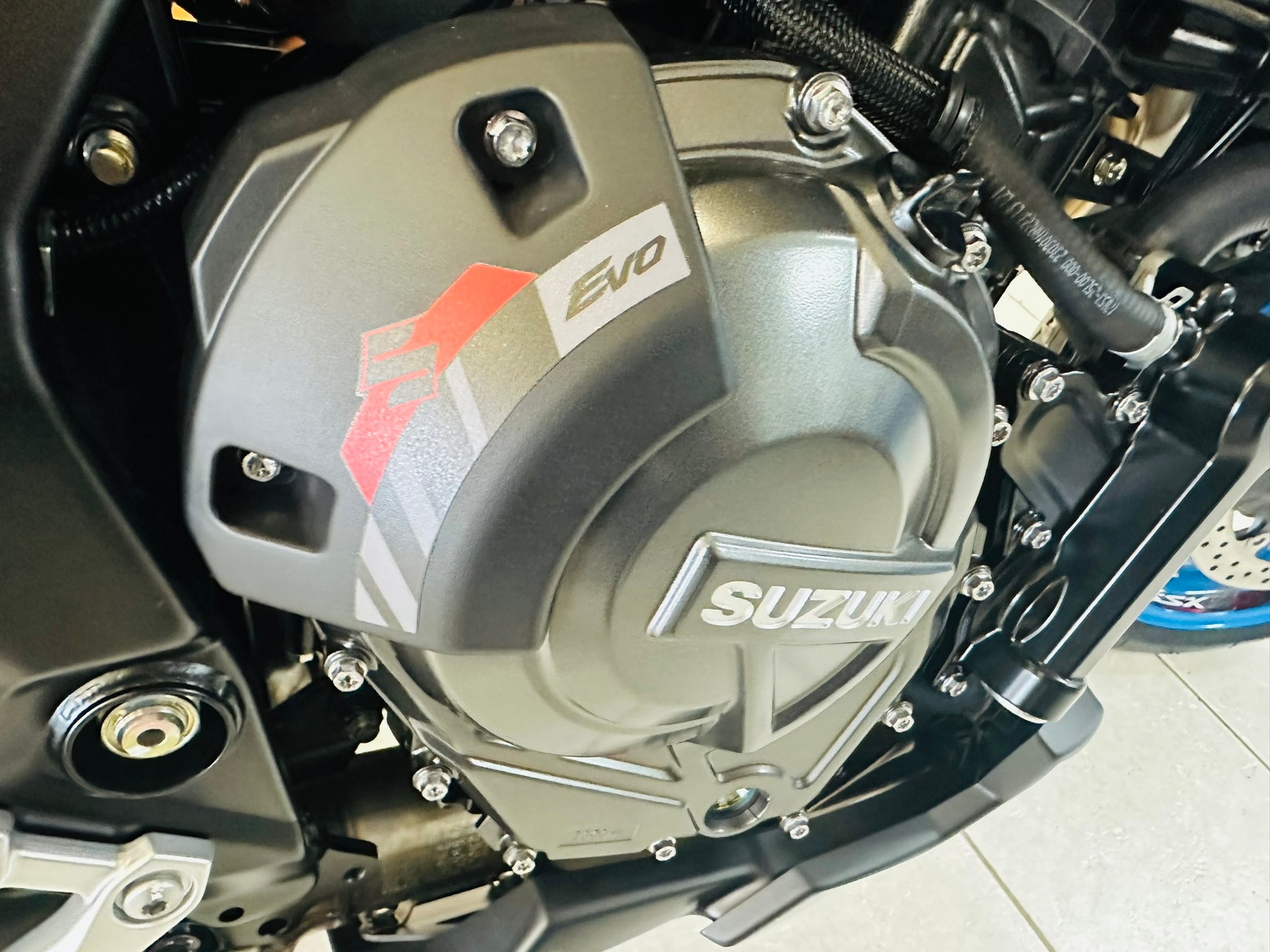 SUZUKI EVO-image-7