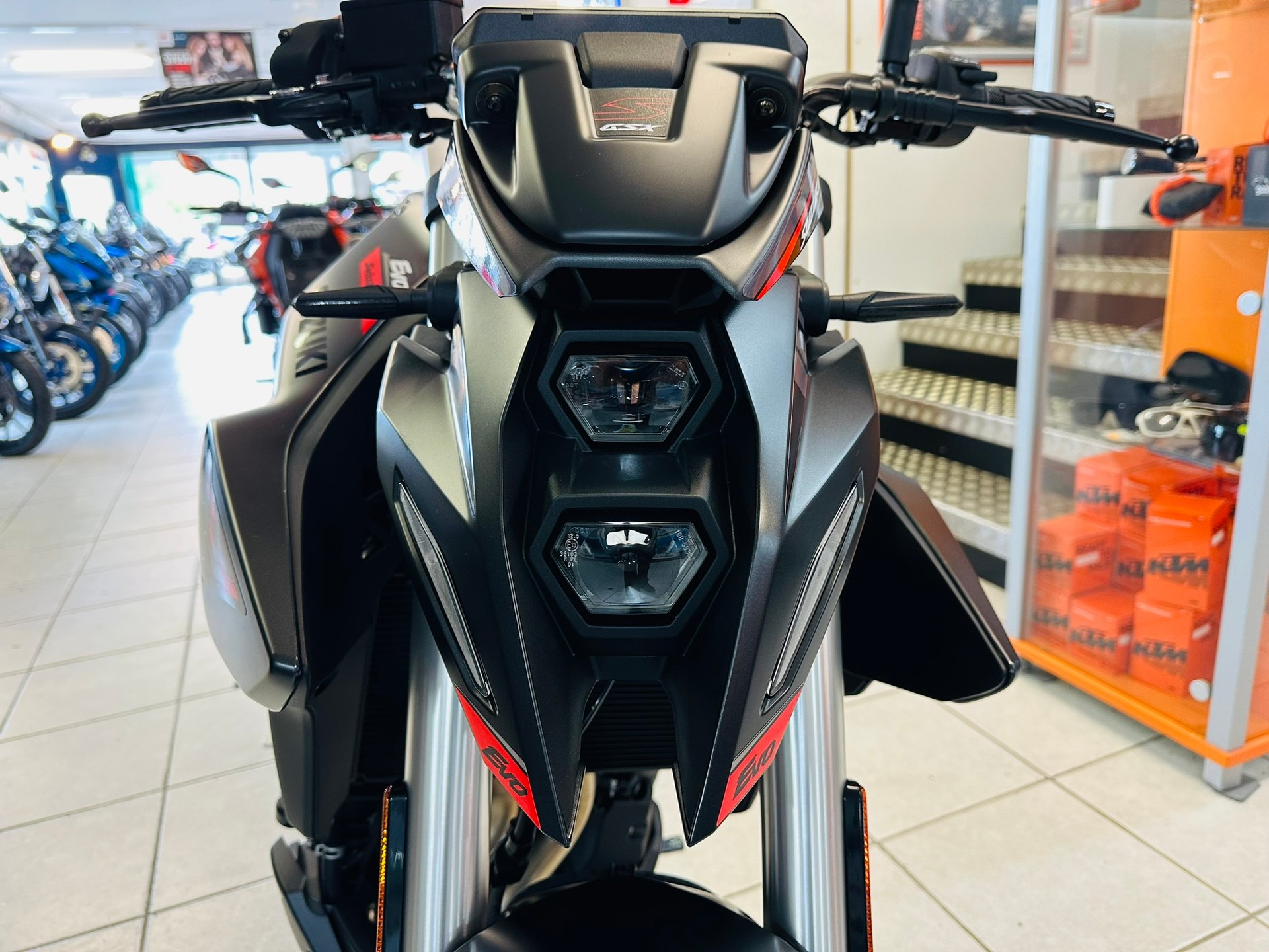 SUZUKI EVO-image-2