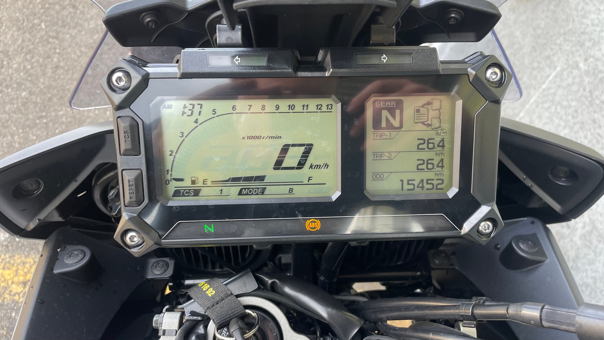 YAMAHA Tracer 900 ABS-showroom-element-3