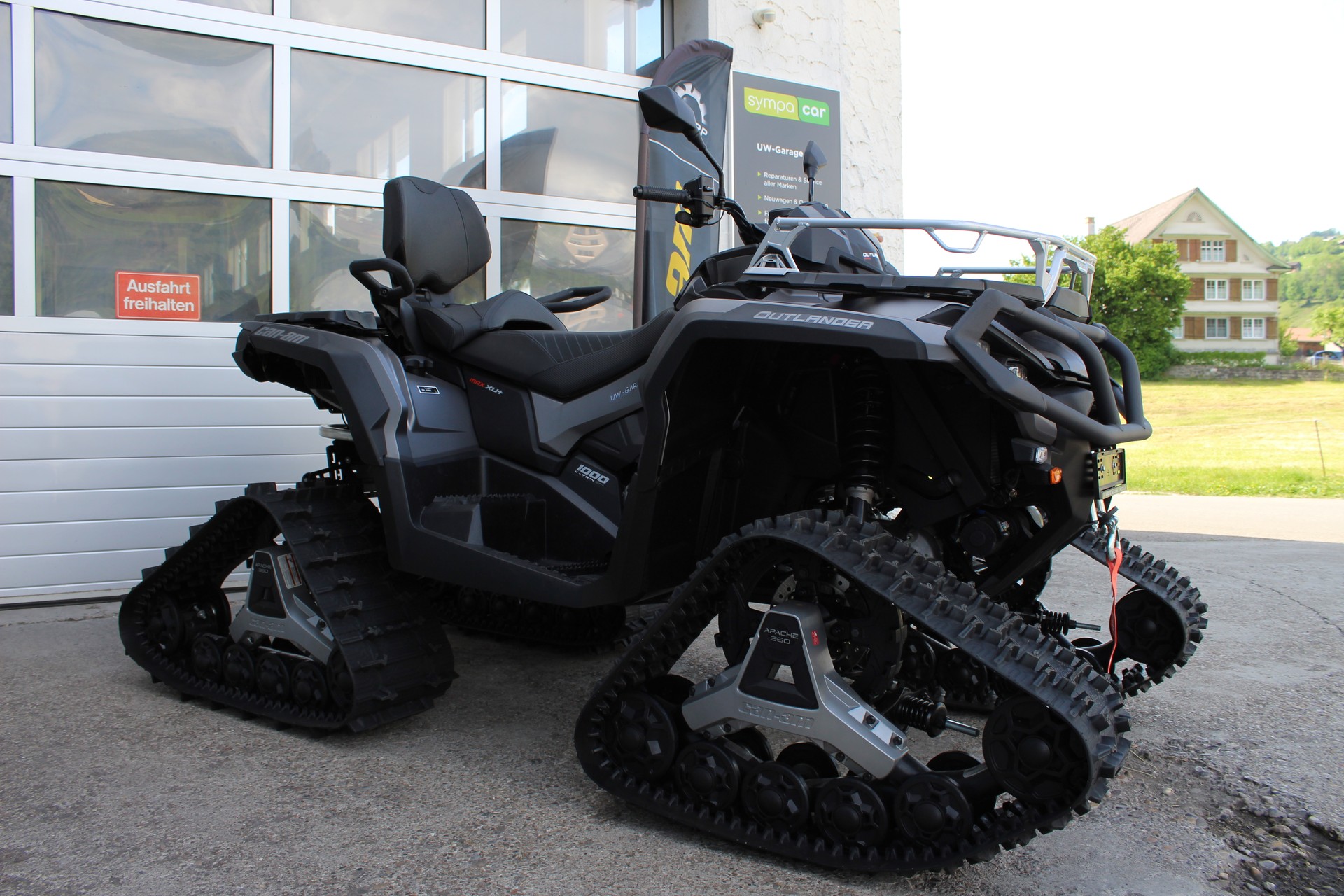 CAN-AM Outlander Max XU+ 1000-image-1