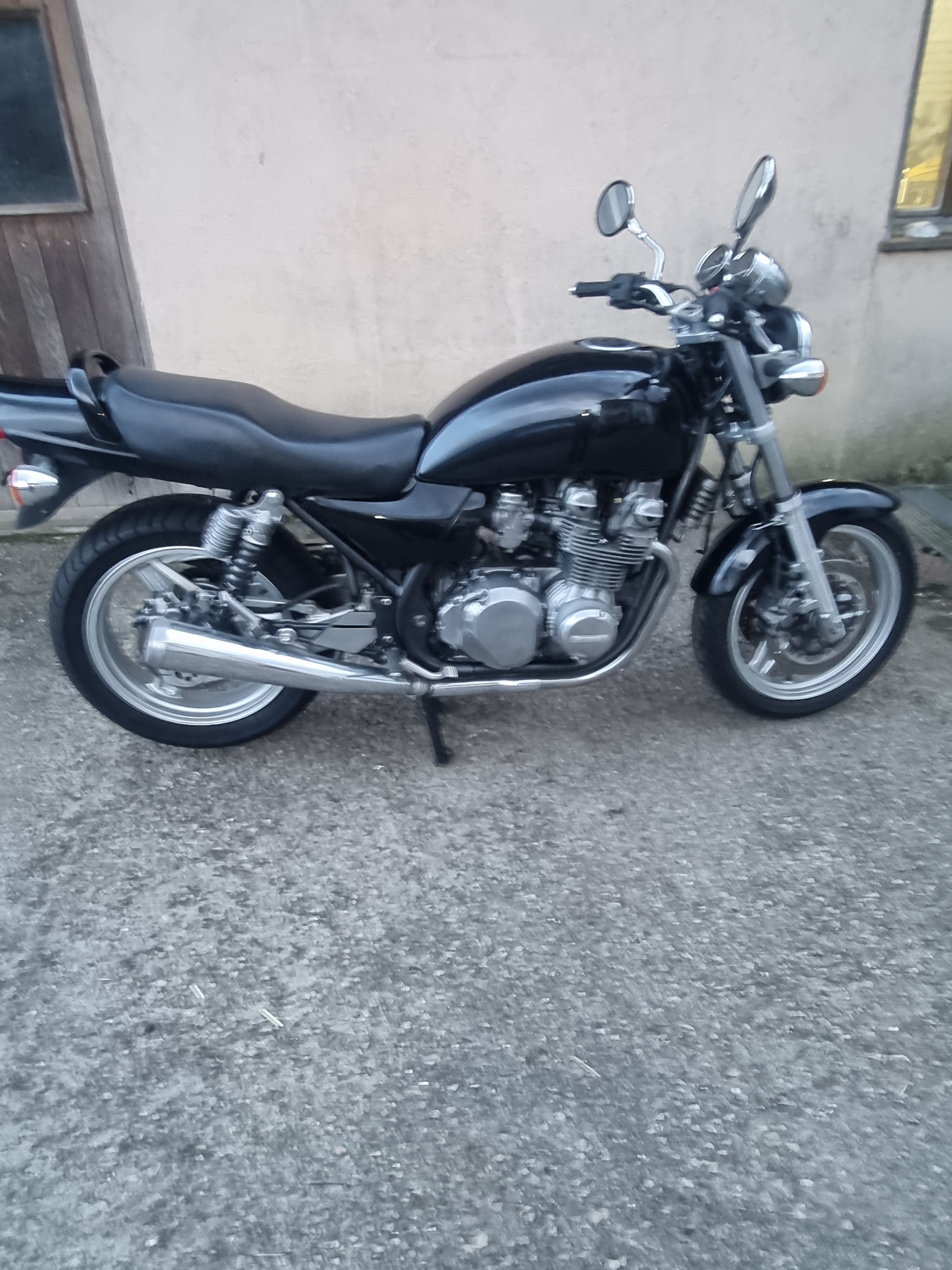 KAWASAKI Zephyr 750