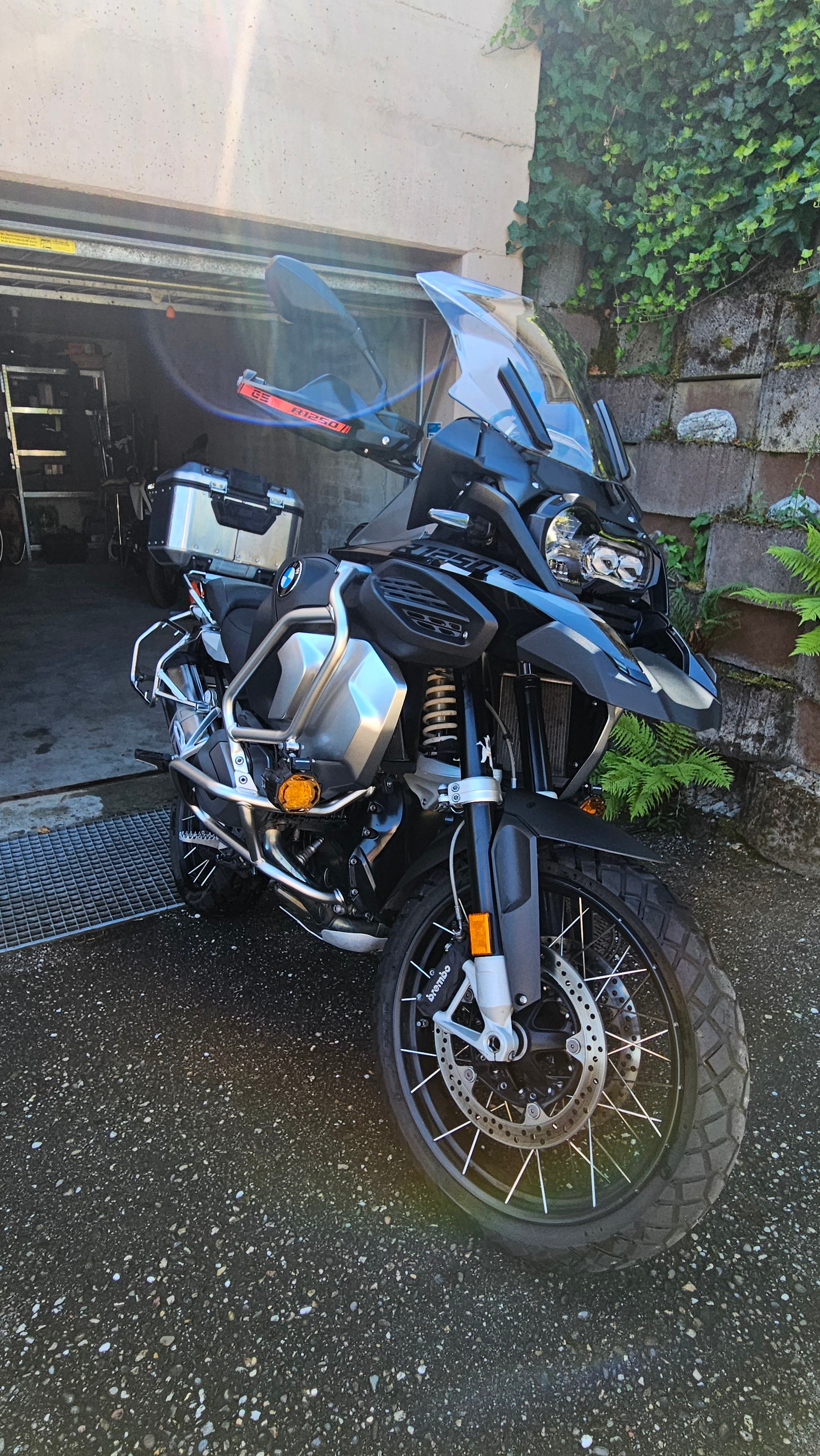 BMW R 1250 GS Adventure-image-3