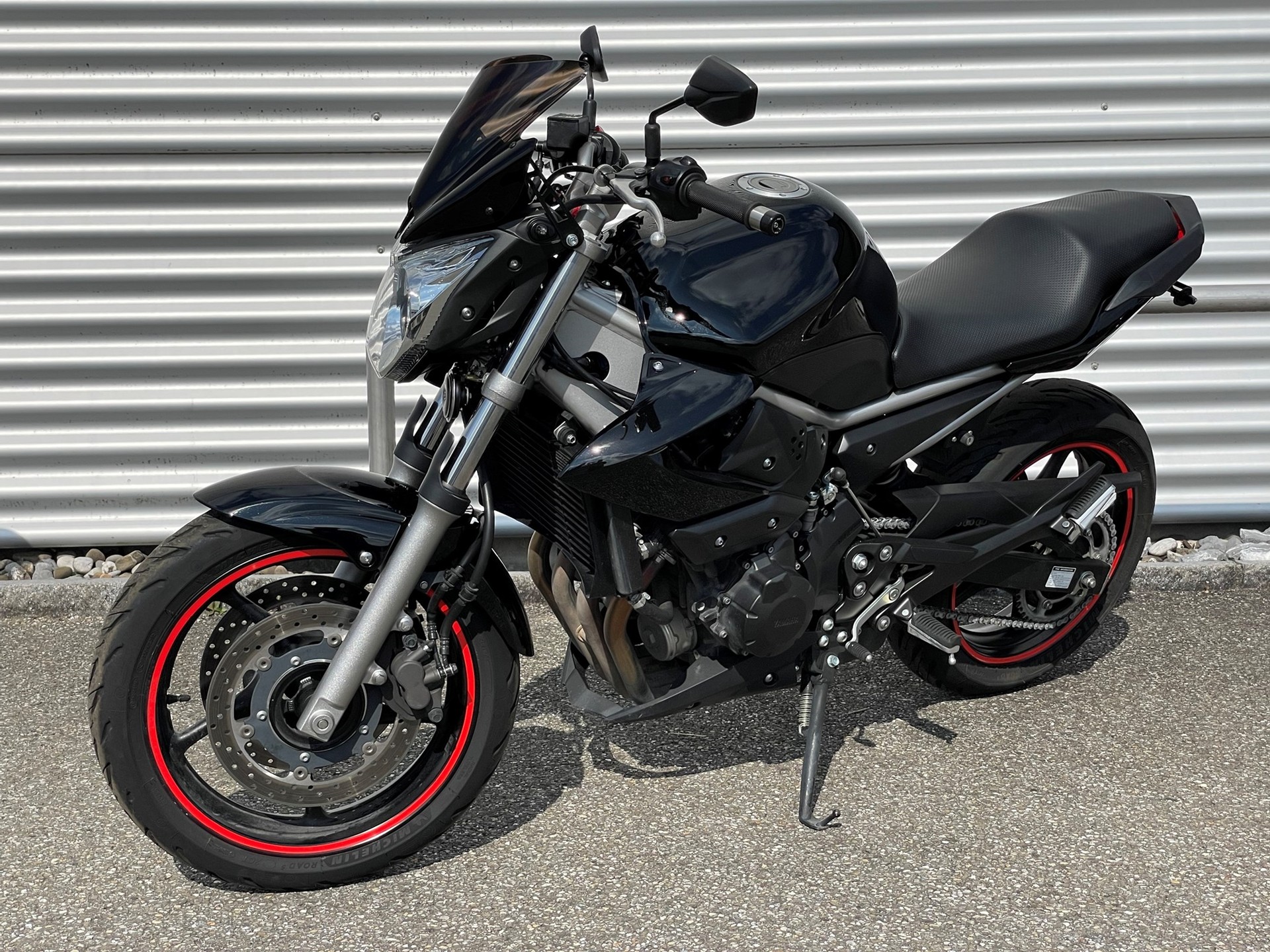 YAMAHA XJ 6 N