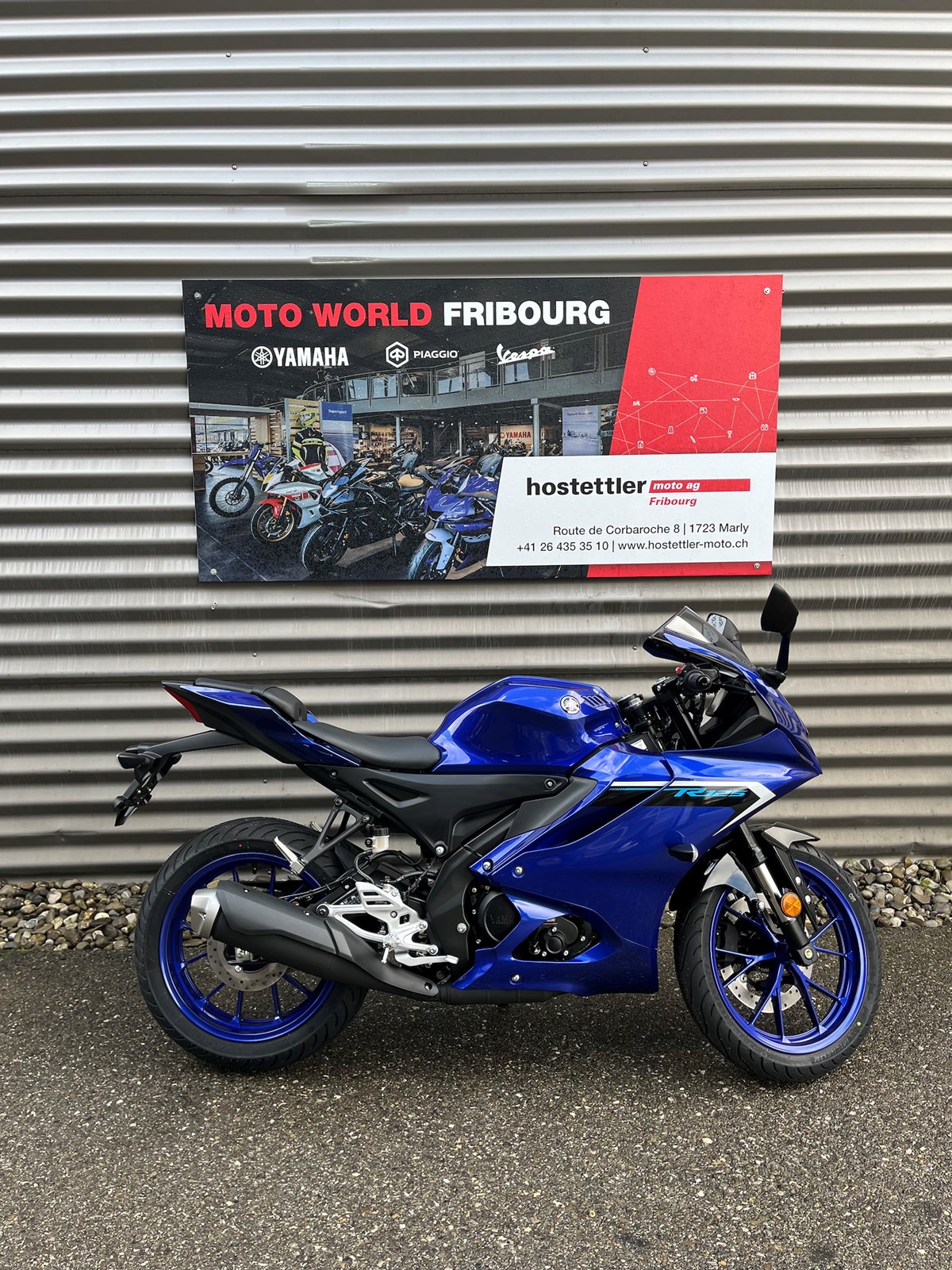 YAMAHA YZF-R 125-showroom-element-3