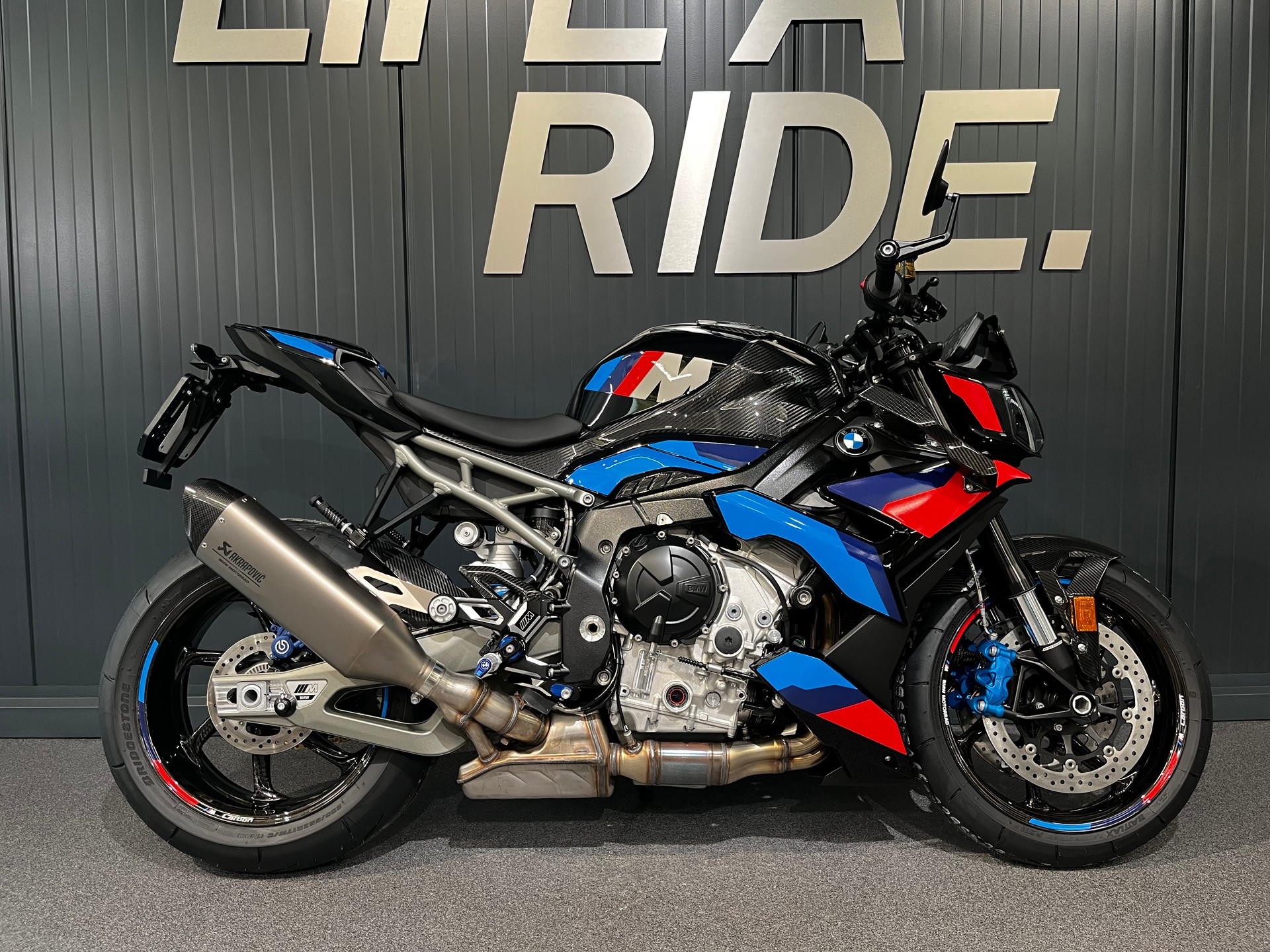 BMW M 1000 R Competition - Inklusive Service-Paket 3 Jahre / 30'000km!-image-0