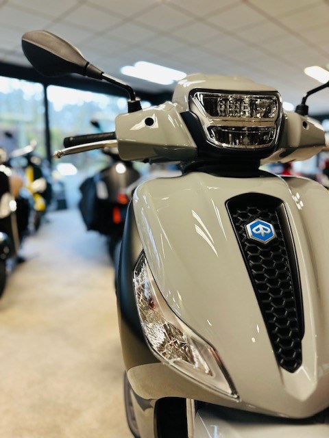 PIAGGIO Medley 125 Sport-image-6