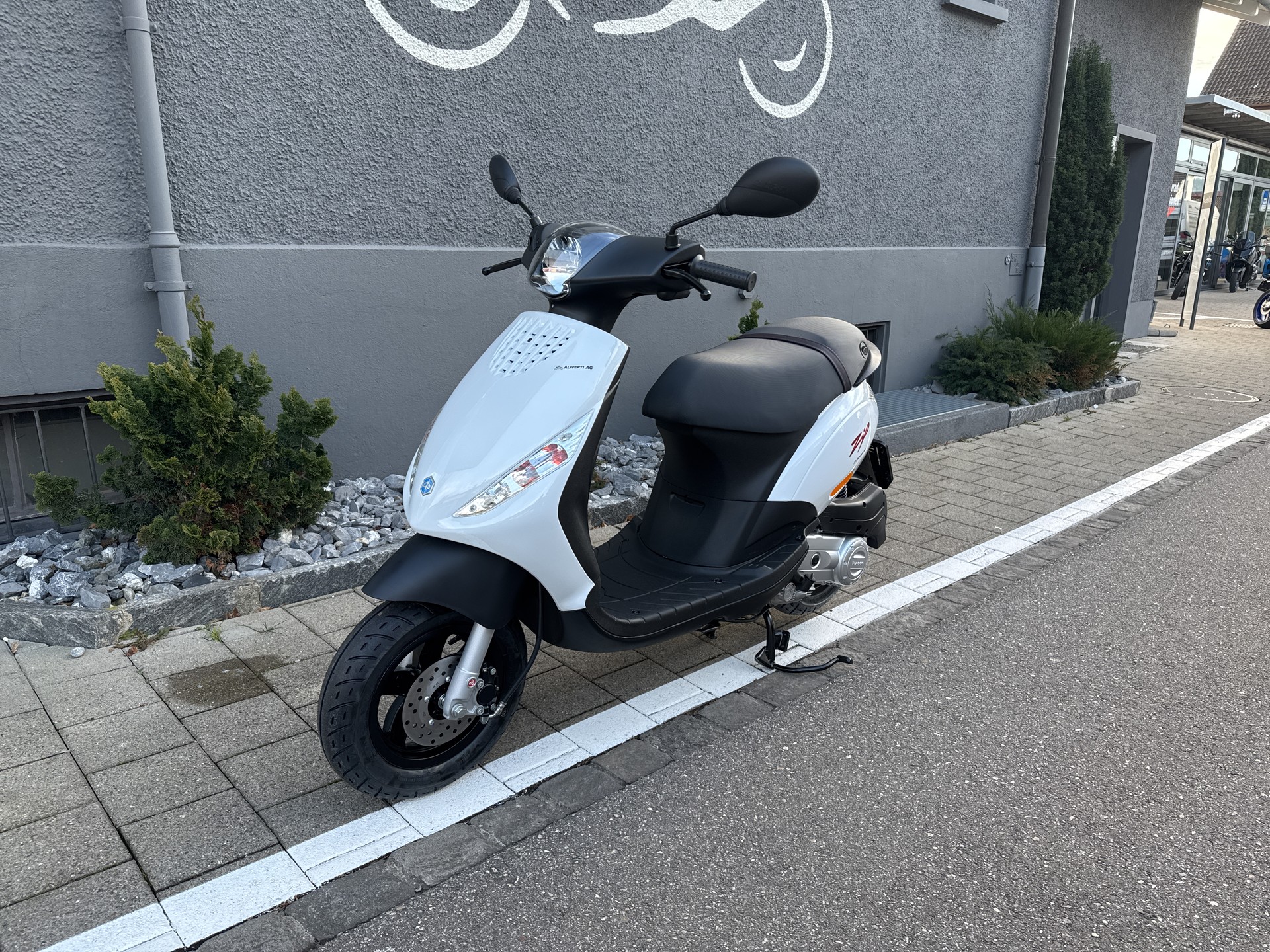 PIAGGIO Zip 50 4-T (45km/h)