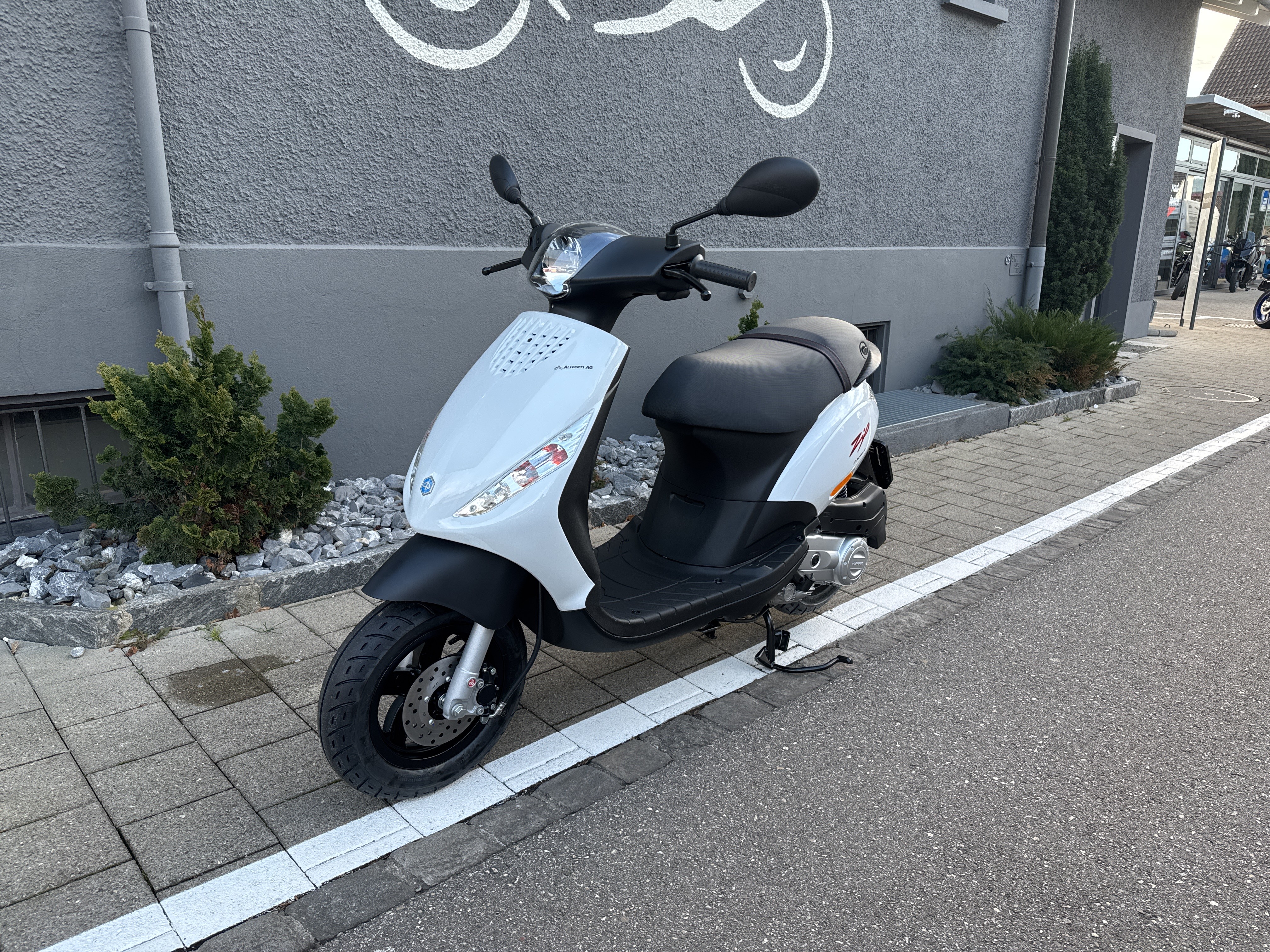 Piaggio Zip 50 Piaggio Scooter Usato Piaggio Zip 50cc Zip Sp 50