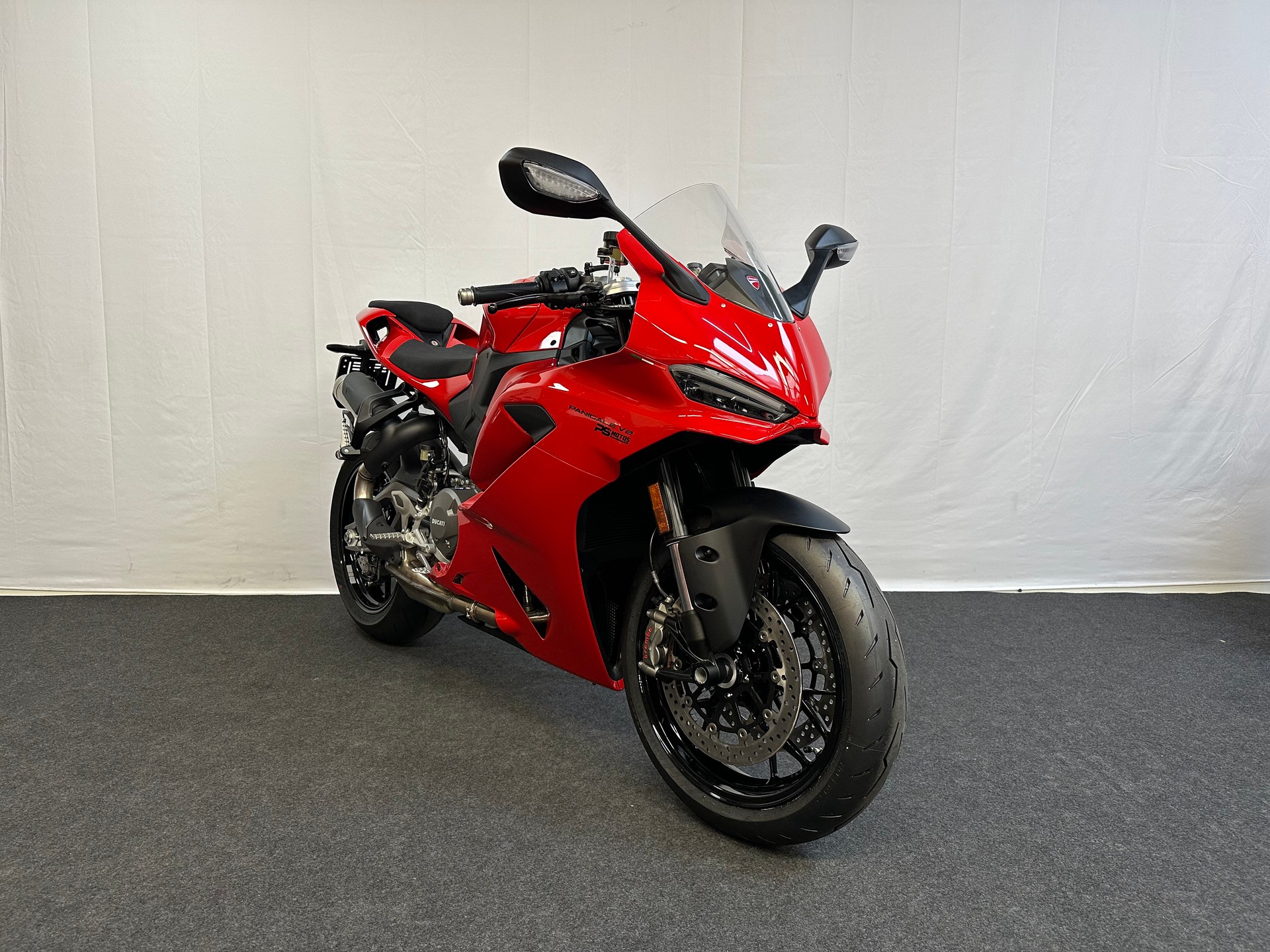 DUCATI Panigale V2 (35kW)-showroom-element-1