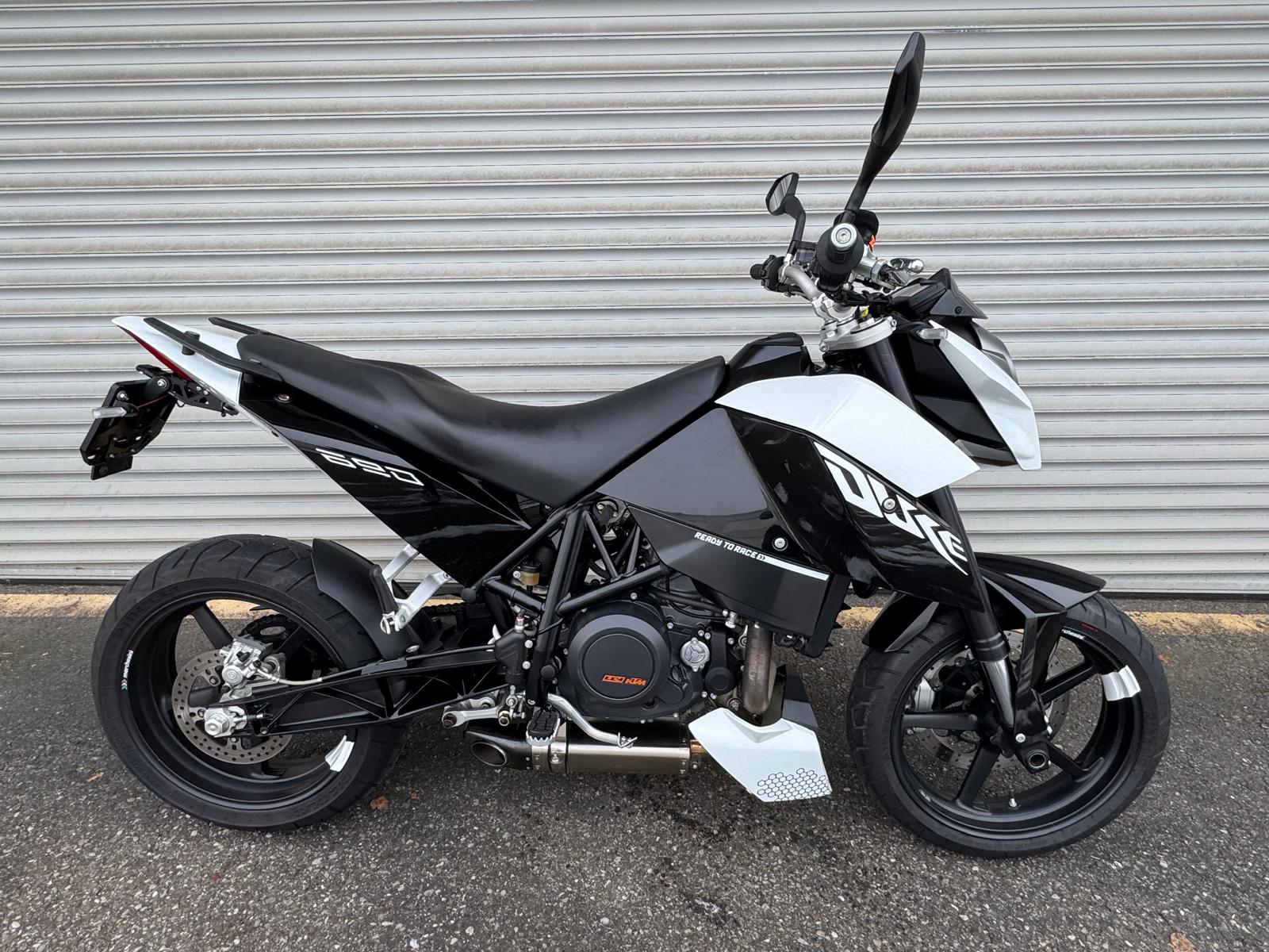KTM 690 Duke III