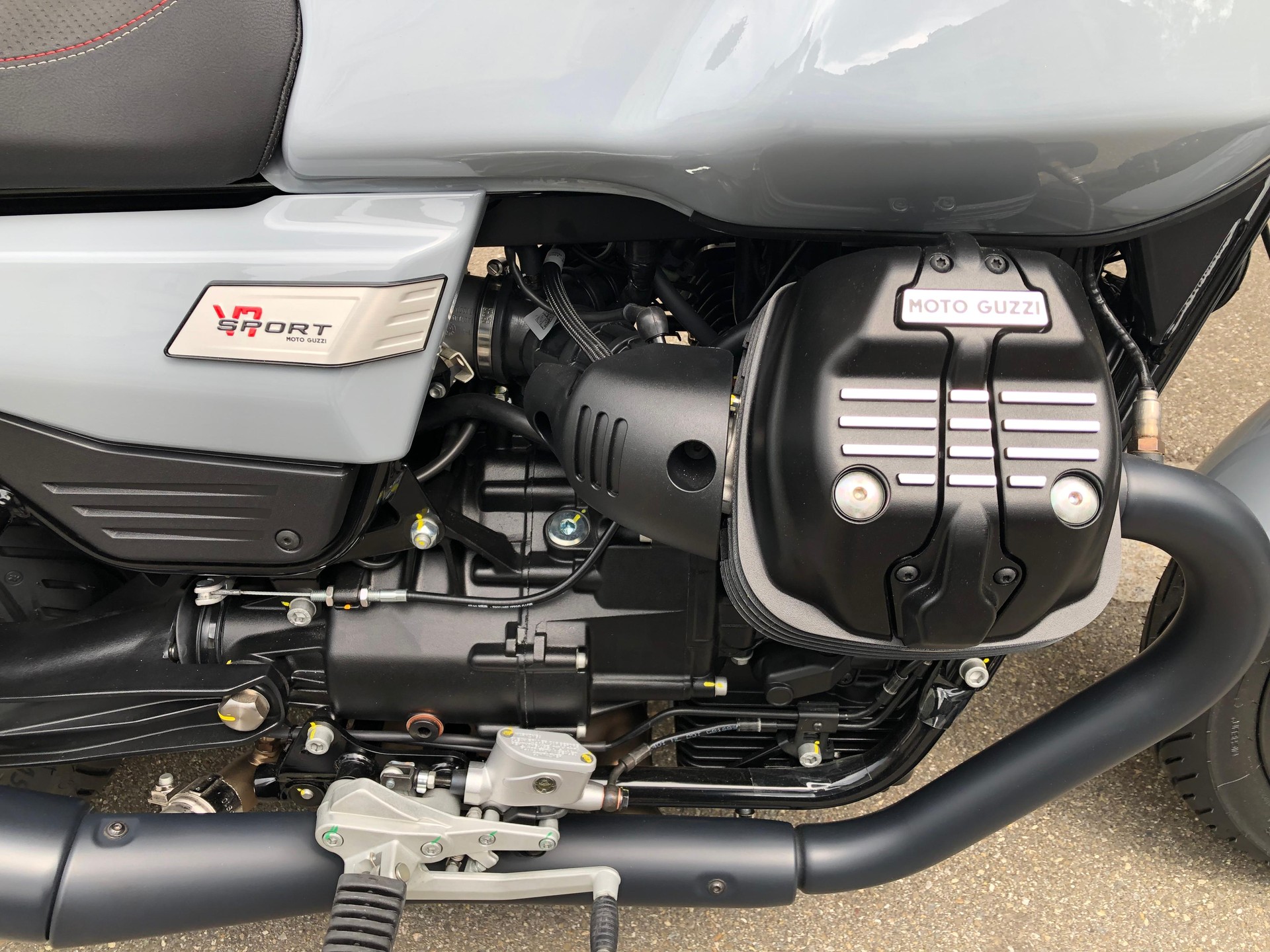 MOTO GUZZI V7 E5+ Sport - Modell 2025-showroom-element-1