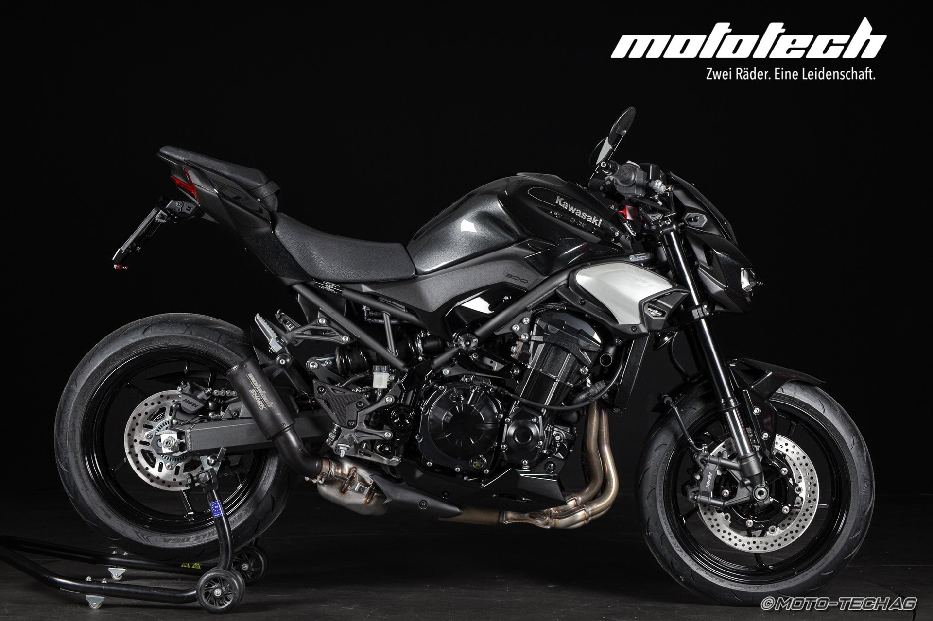 KAWASAKI Z 900 MY25 (35kW) STAGE 1 SHARK-showroom-element-1