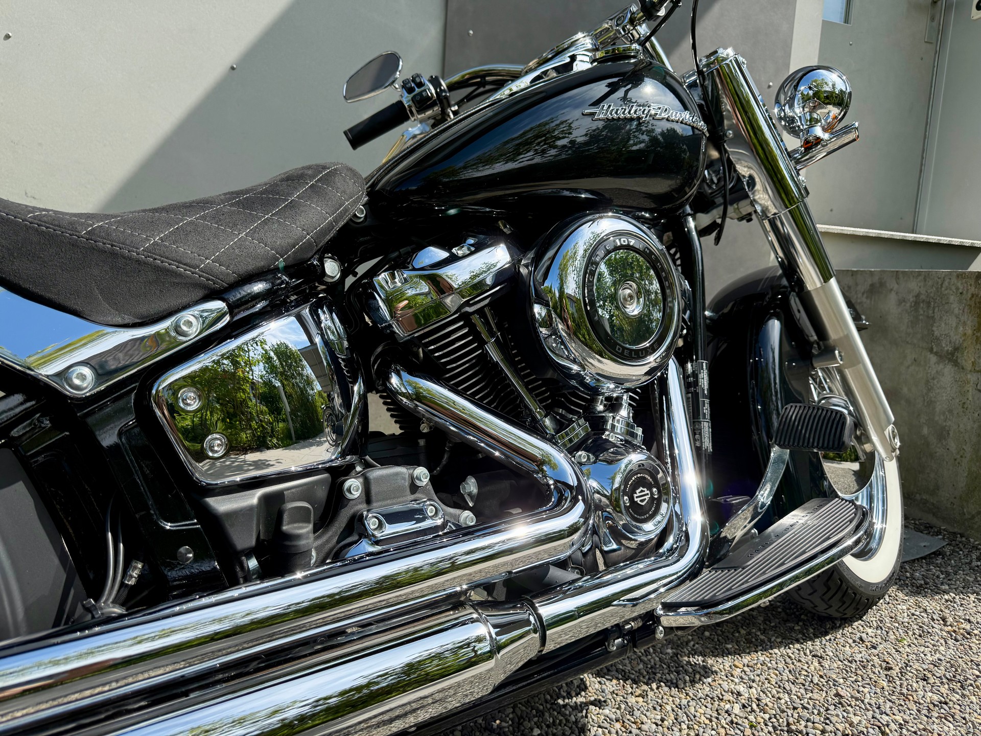 HARLEY-DAVIDSON FLDE Deluxe 107 ABS-image-1