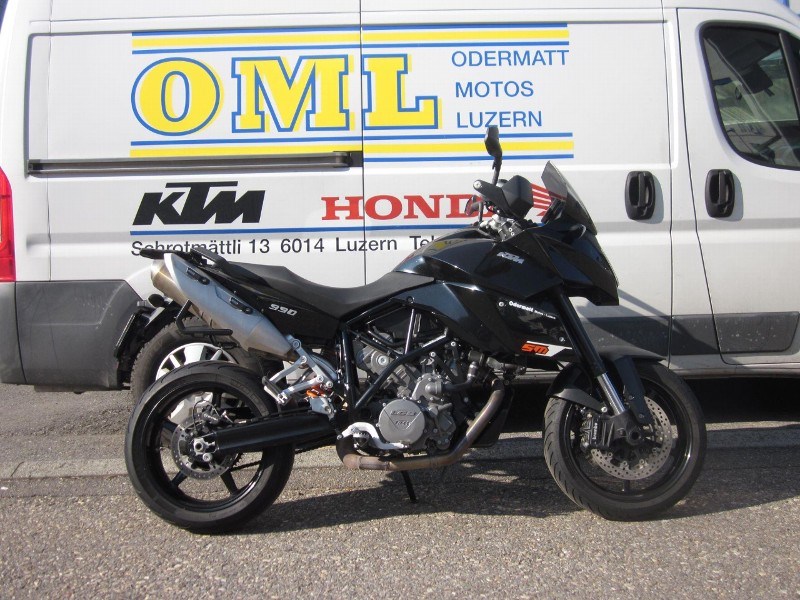 KTM 990 Supermoto T