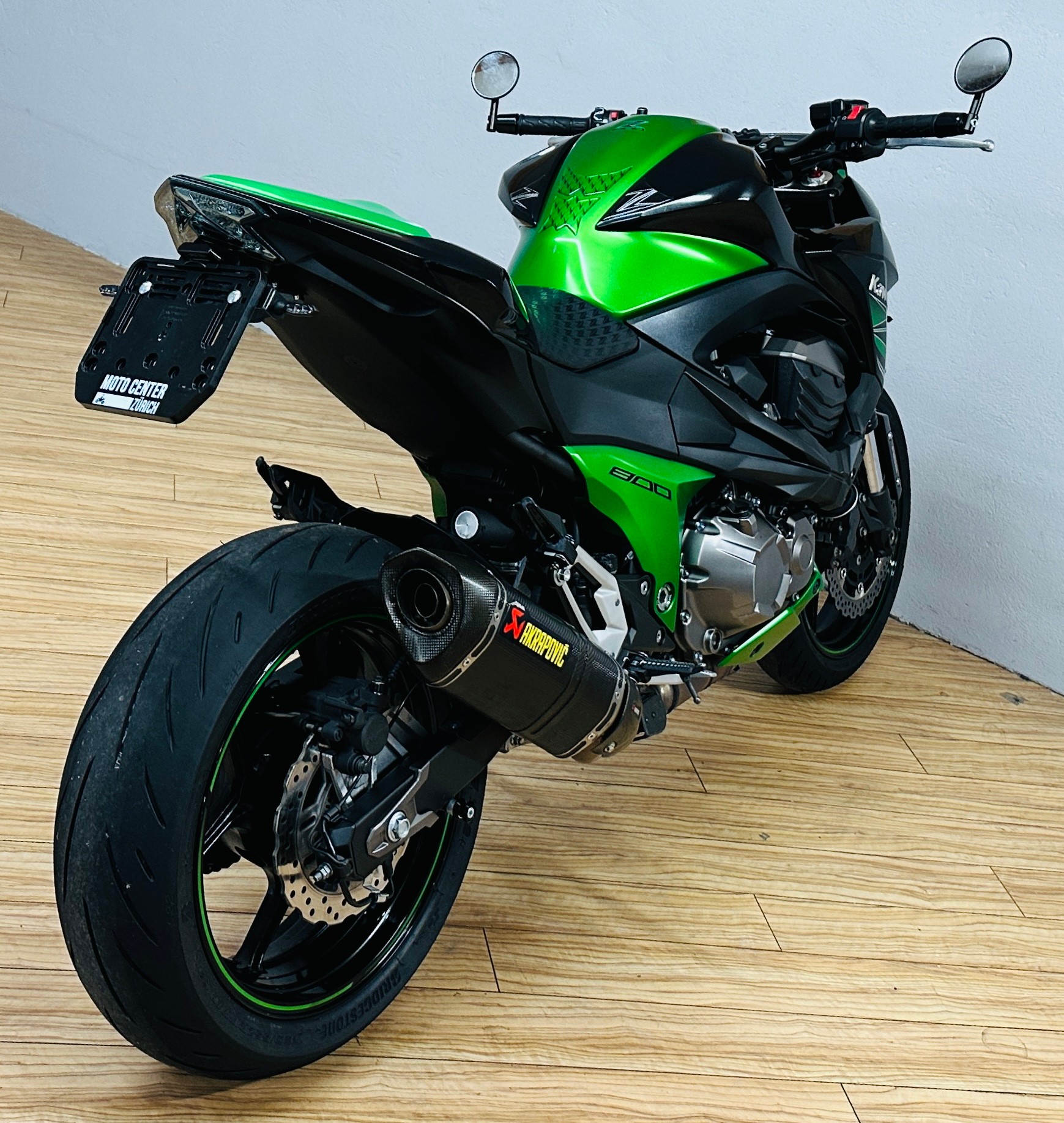 KAWASAKI Z 800 Performance ABS-showroom-element-2