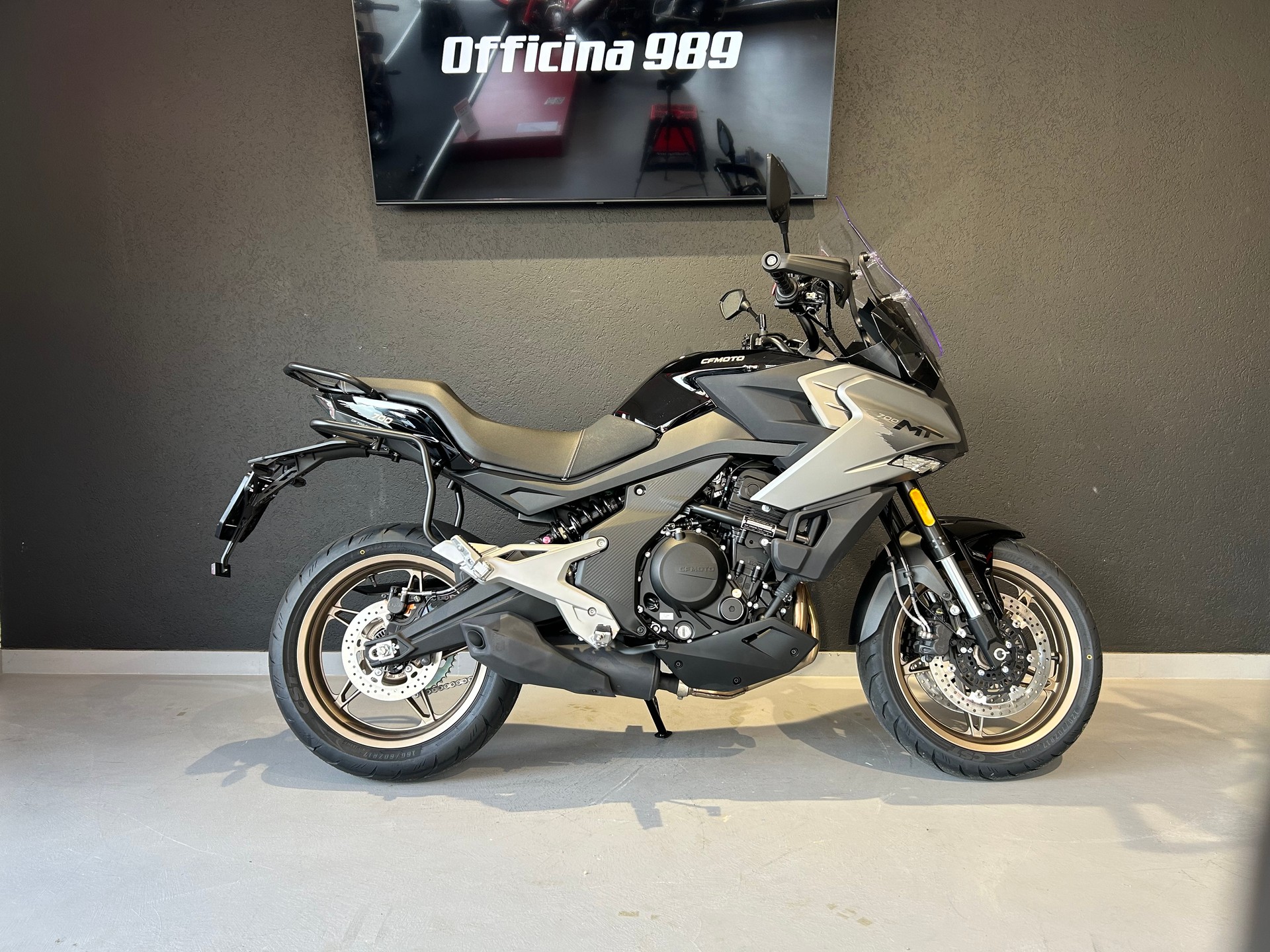 CF MOTO 700MT-image-7