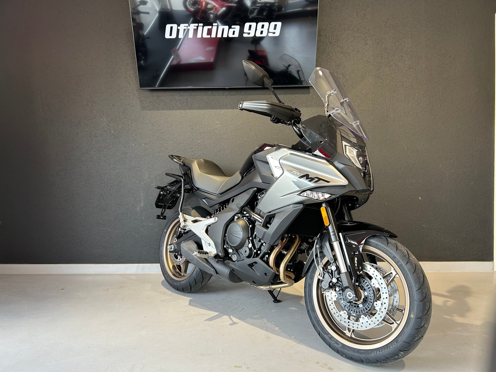 CF MOTO 700MT-image-10