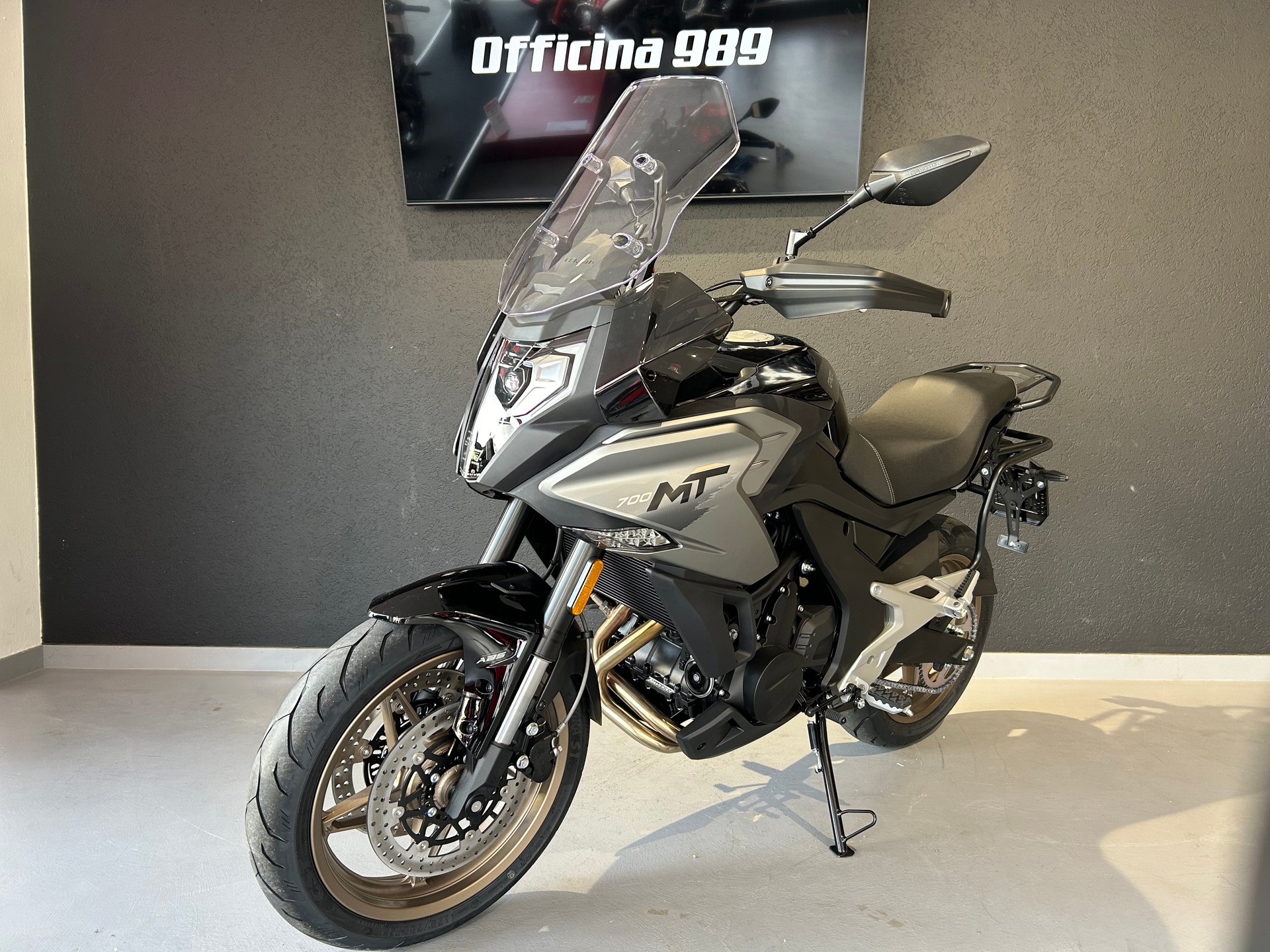 CF MOTO 700MT-image-1