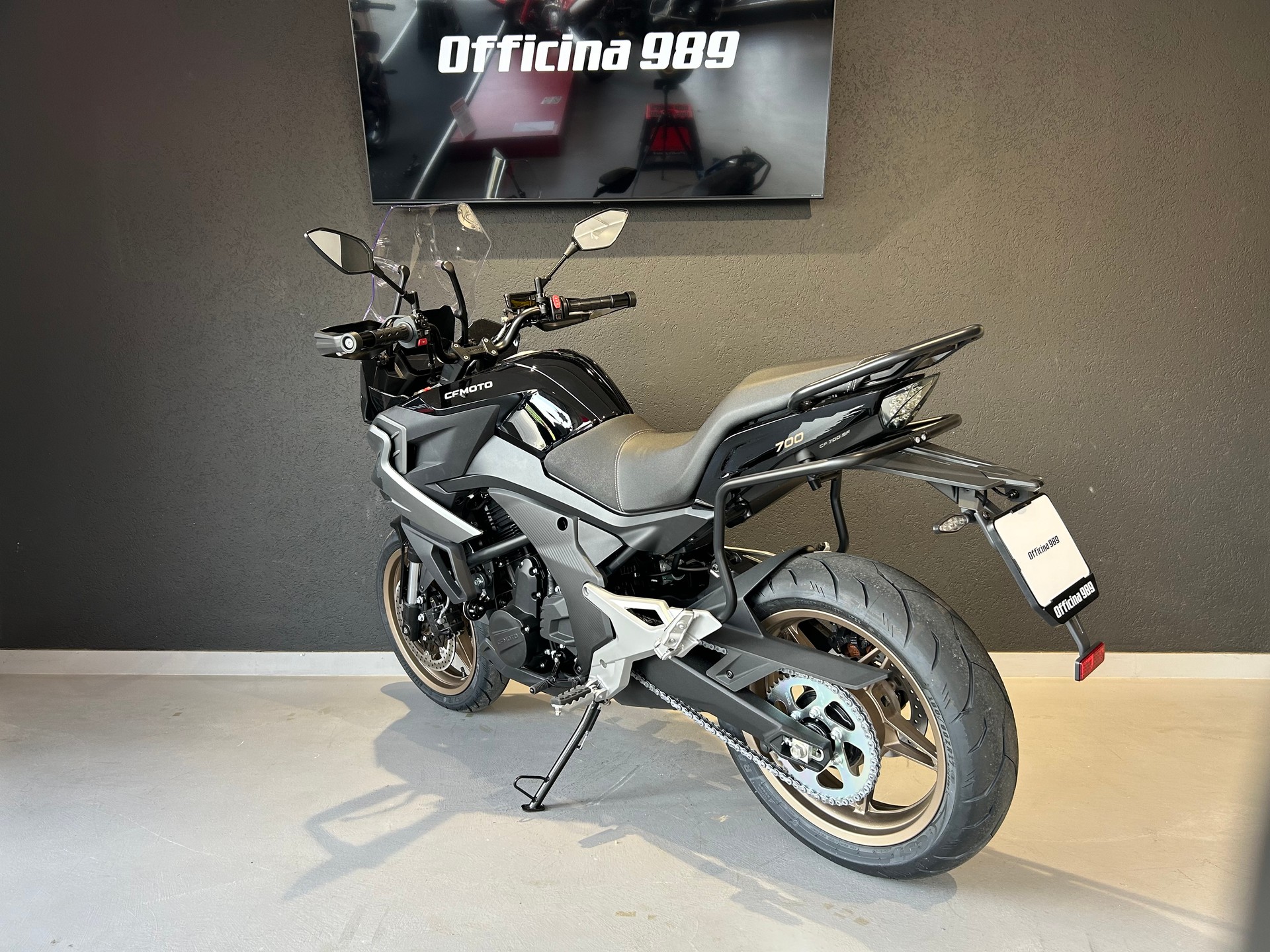 CF MOTO 700MT-image-3