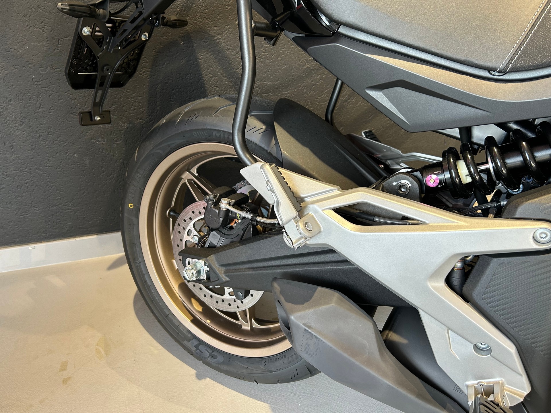 CF MOTO 700MT-image-9