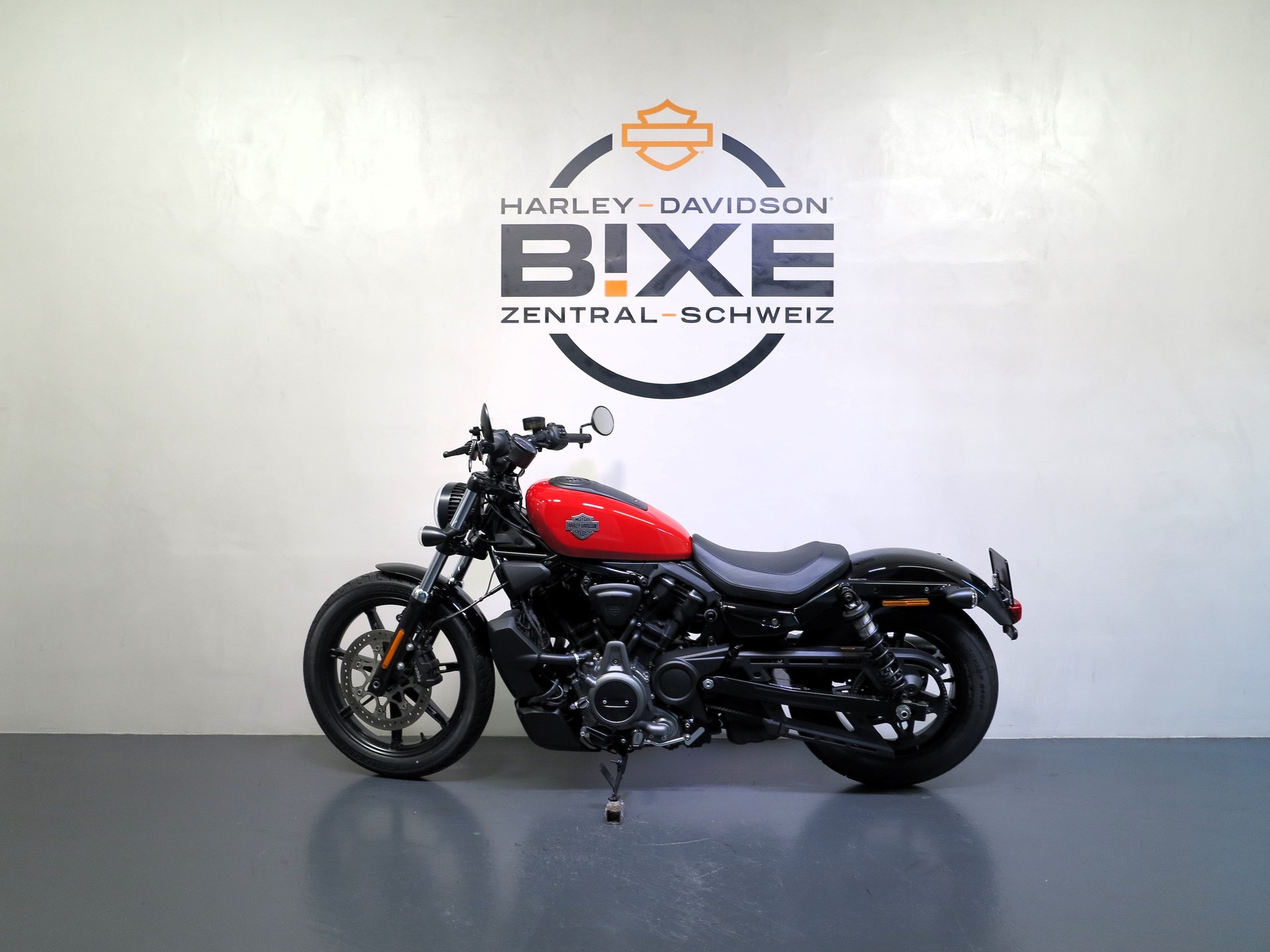 HARLEY-DAVIDSON RH 975 Nightster-showroom-element-2