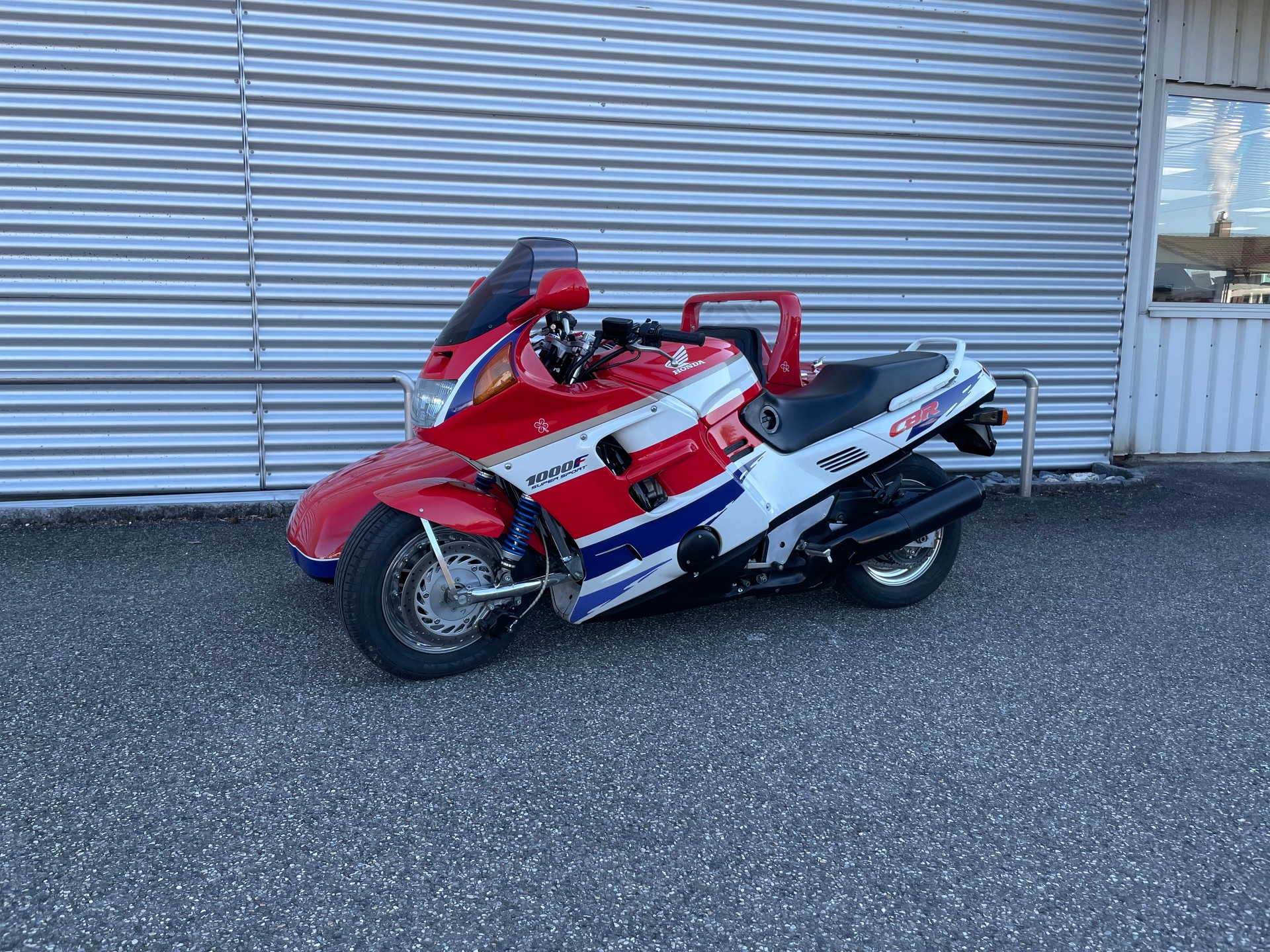 HONDA CBR 1000 F Dual-CBS-image-1
