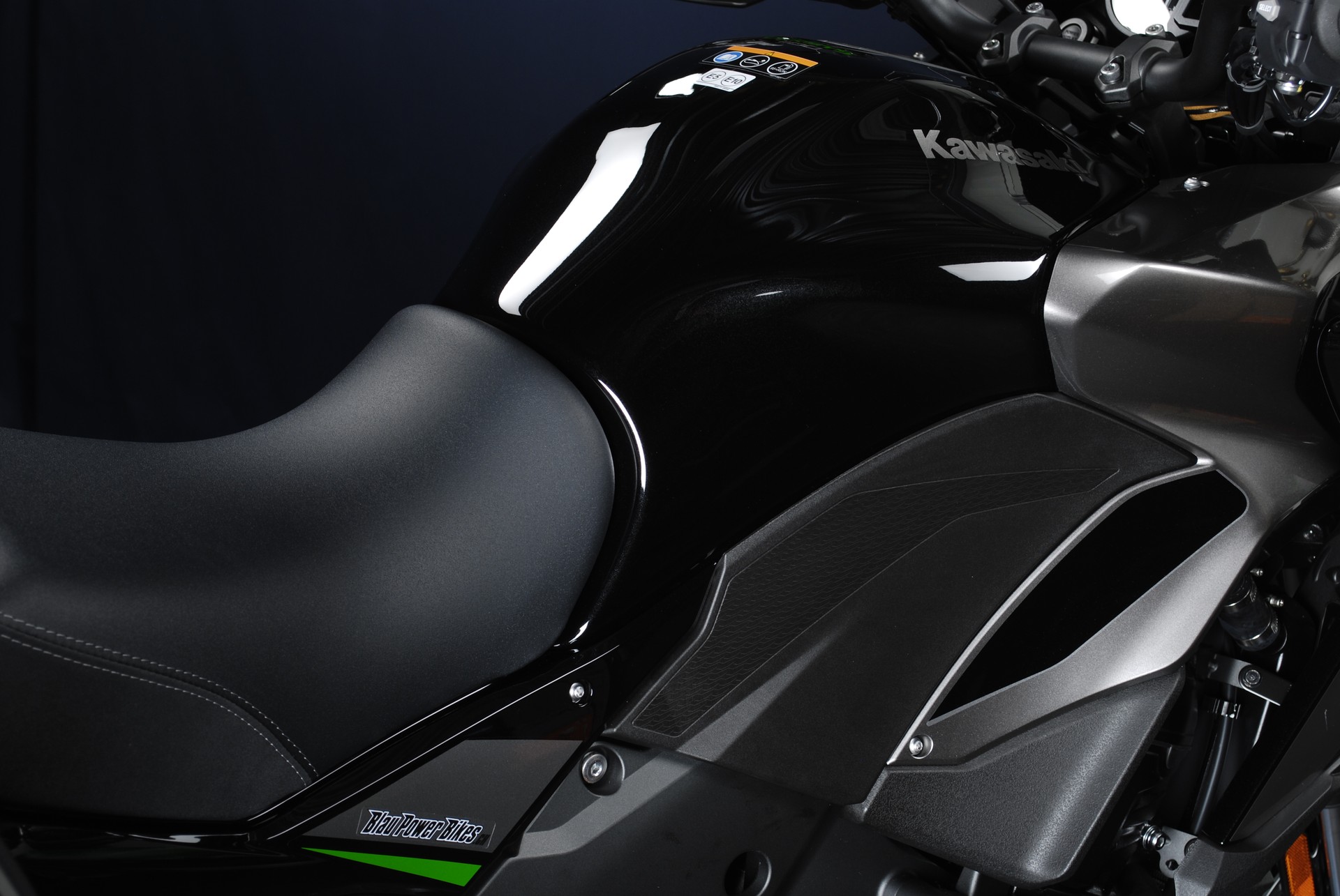 KAWASAKI Versys 1100 S Tourer MY25-showroom-element-3