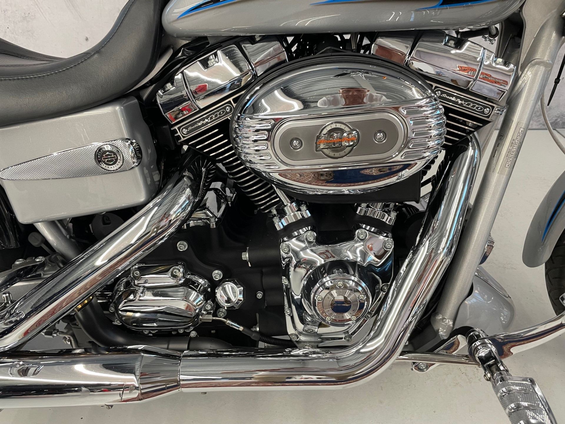 新品24-25NOVMBR LIVER 156cm HARLEY-DAVIDSON FLFBS, Chopper - Occasionen kaufen | MotoScout24