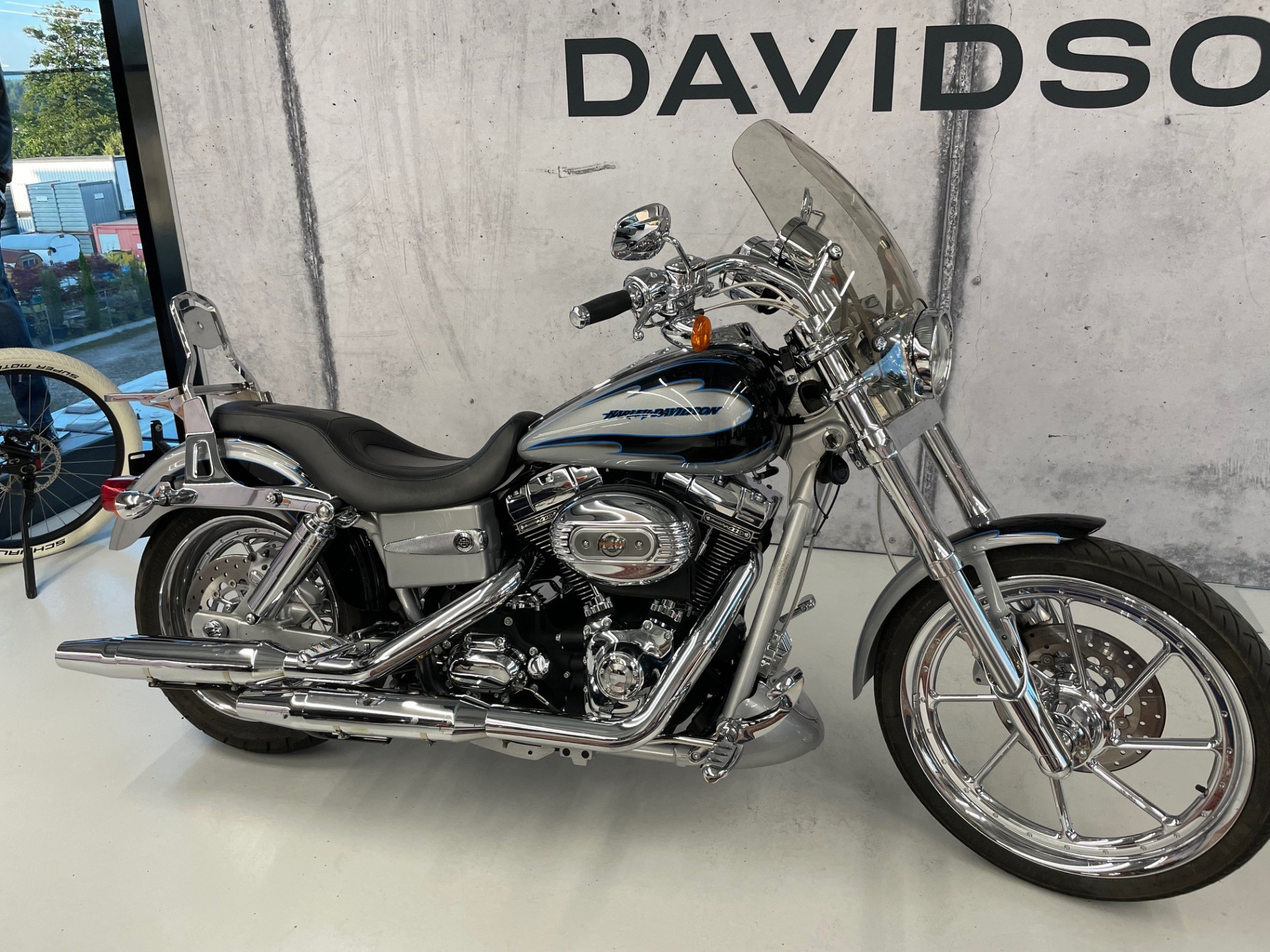 HARLEY-DAVIDSON FXDSE 1802 Screamin Eagle Dyna Super Glide