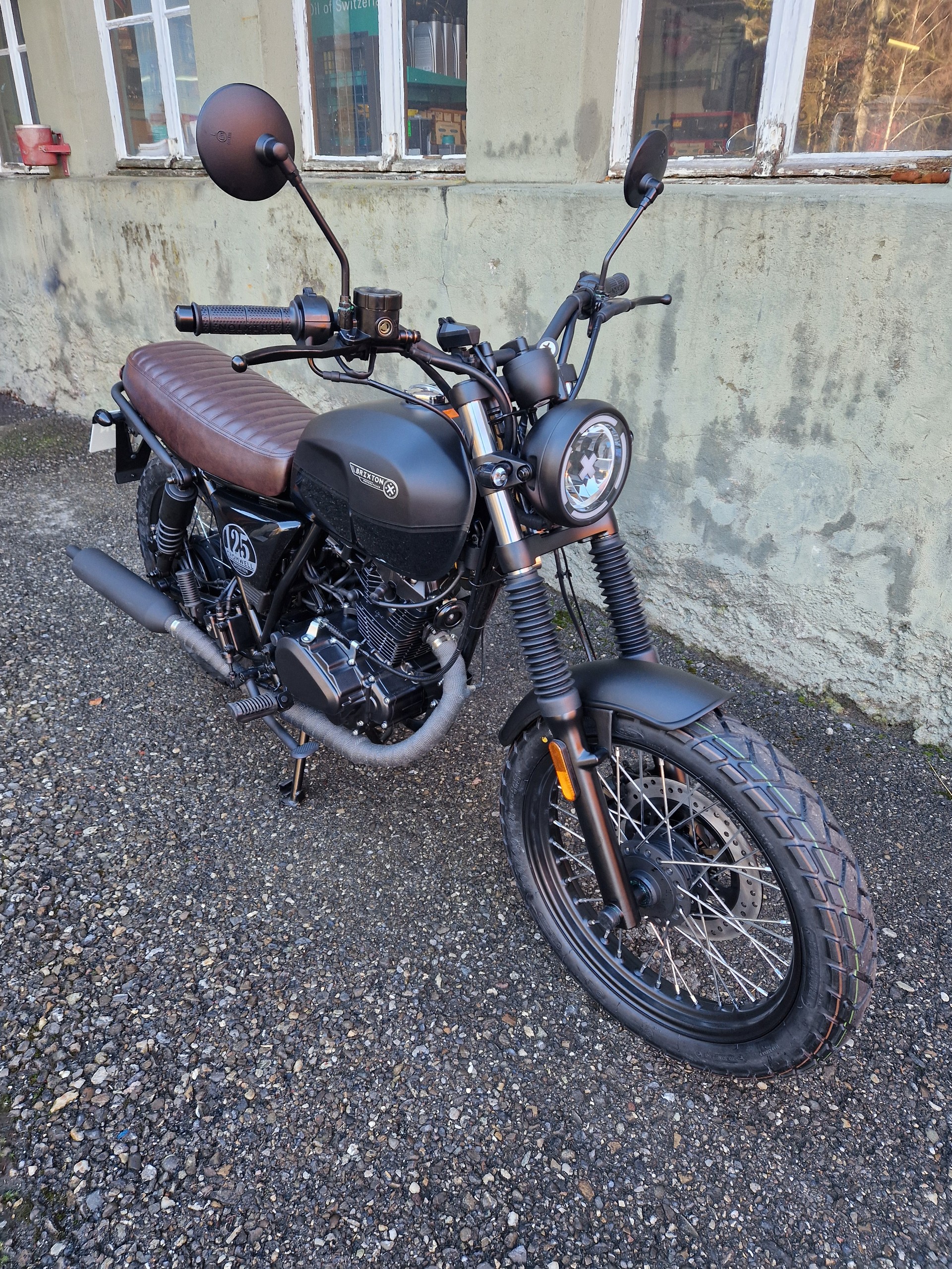 BRIXTON Cromwell 125 ABS-image-3
