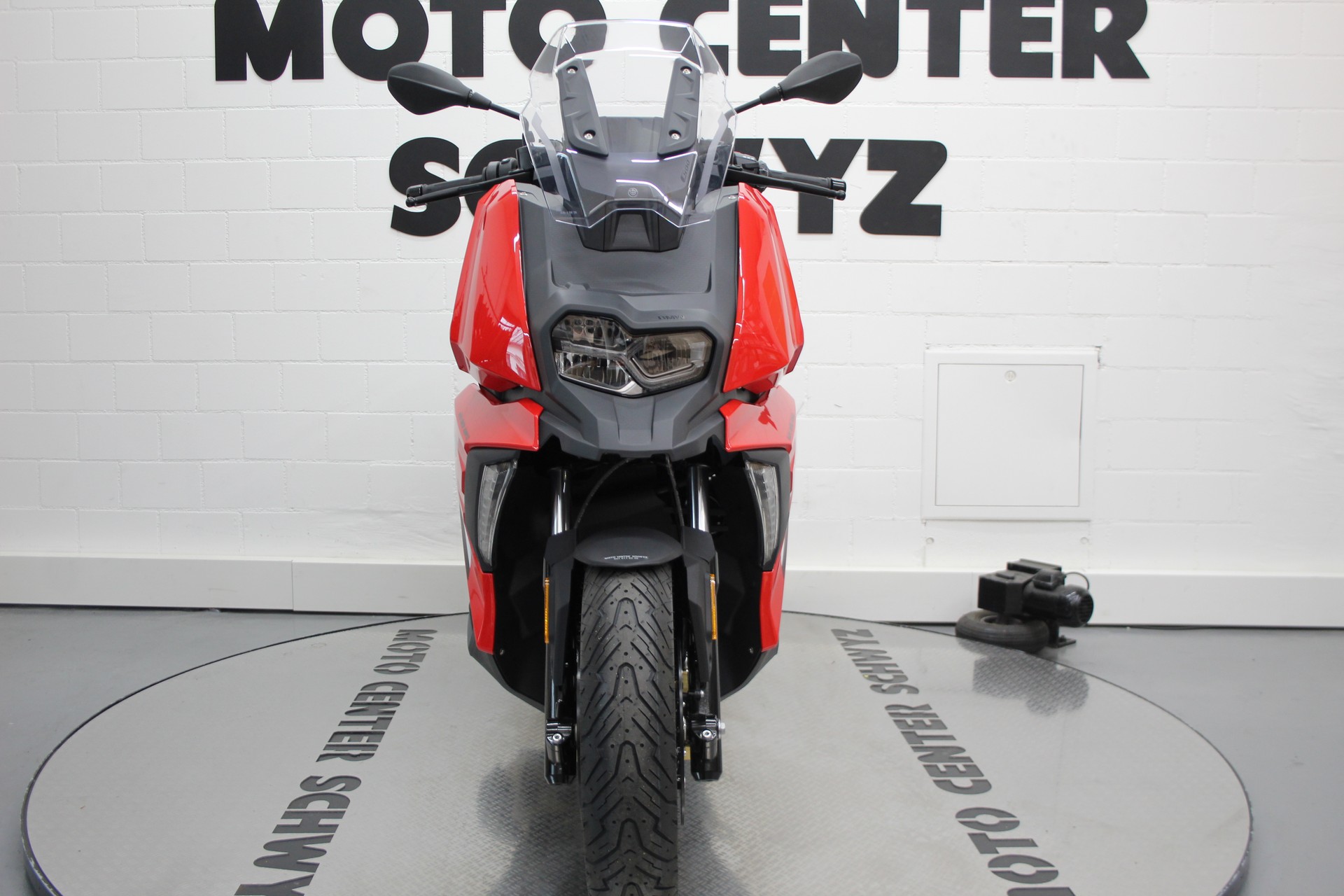 BMW C 400 X ABS-showroom-element-2