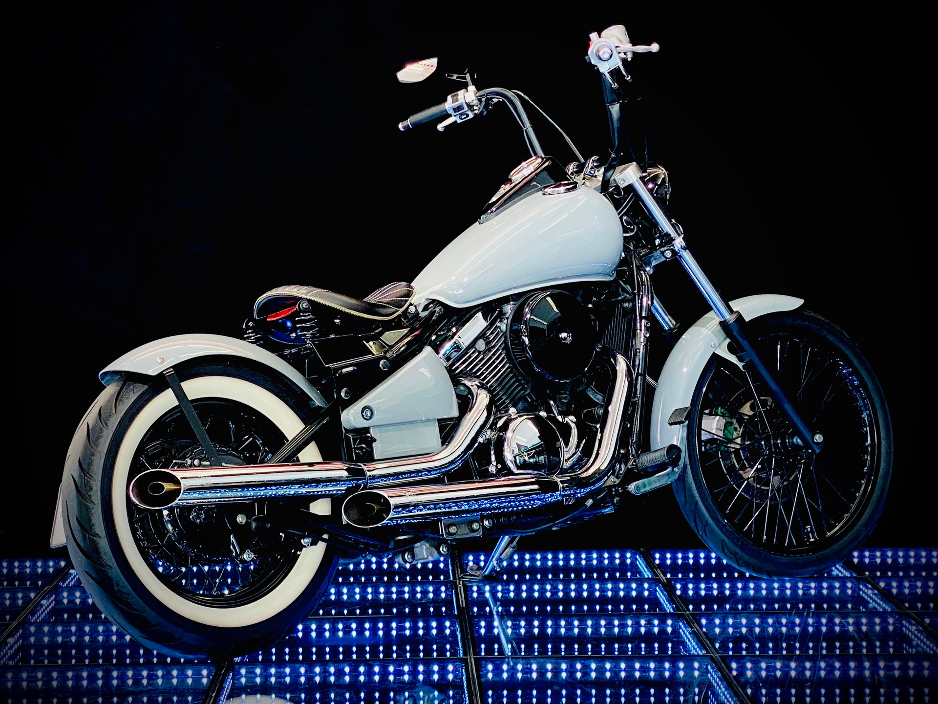 KAWASAKI VN 800 Bobber 25kW-image-5