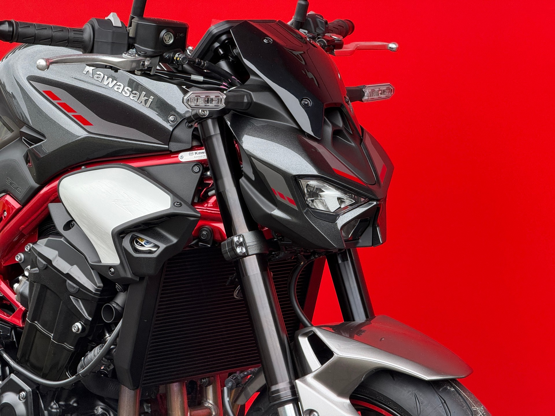 KAWASAKI Z 900-image-15